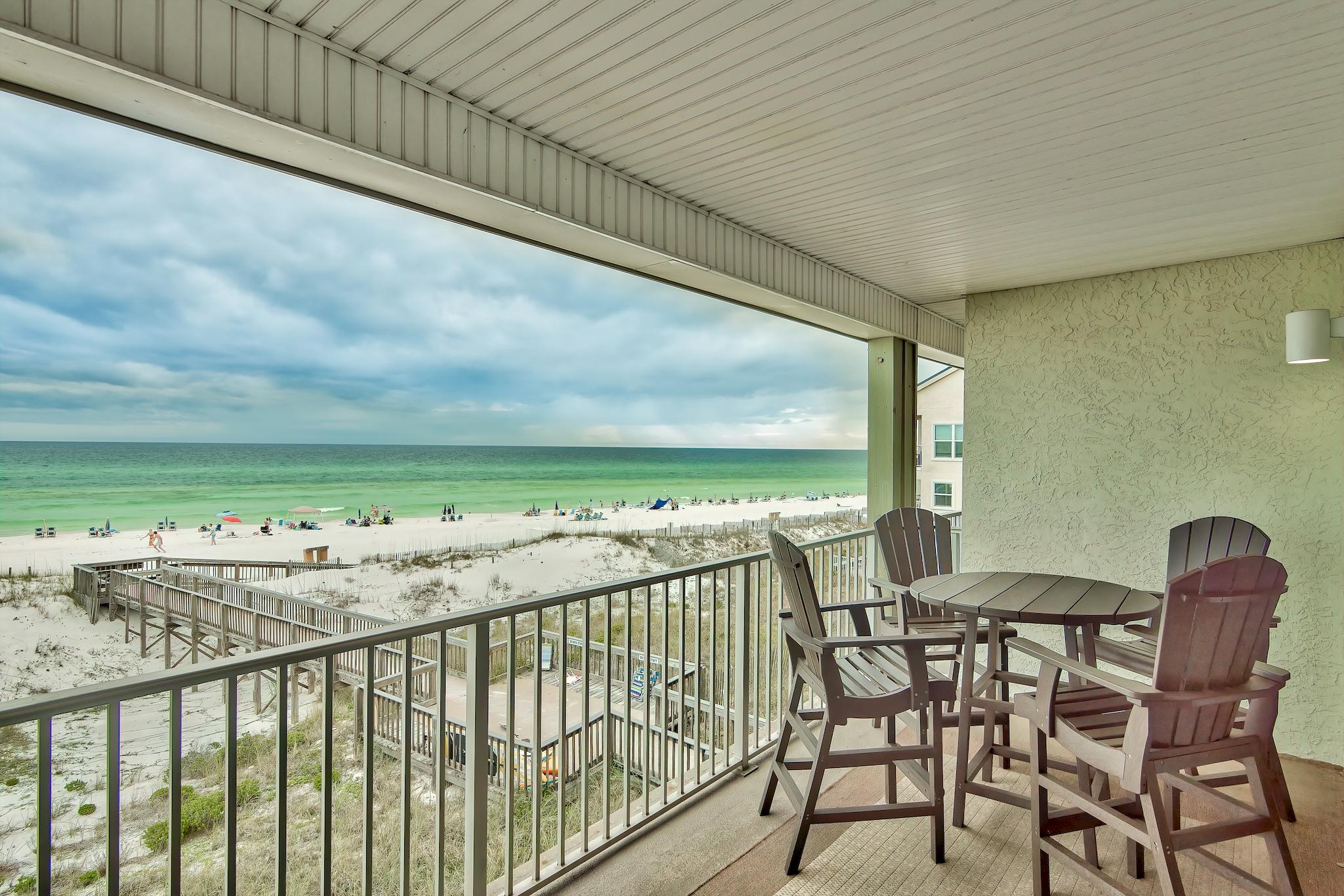 Commodore's Retreat - Residential