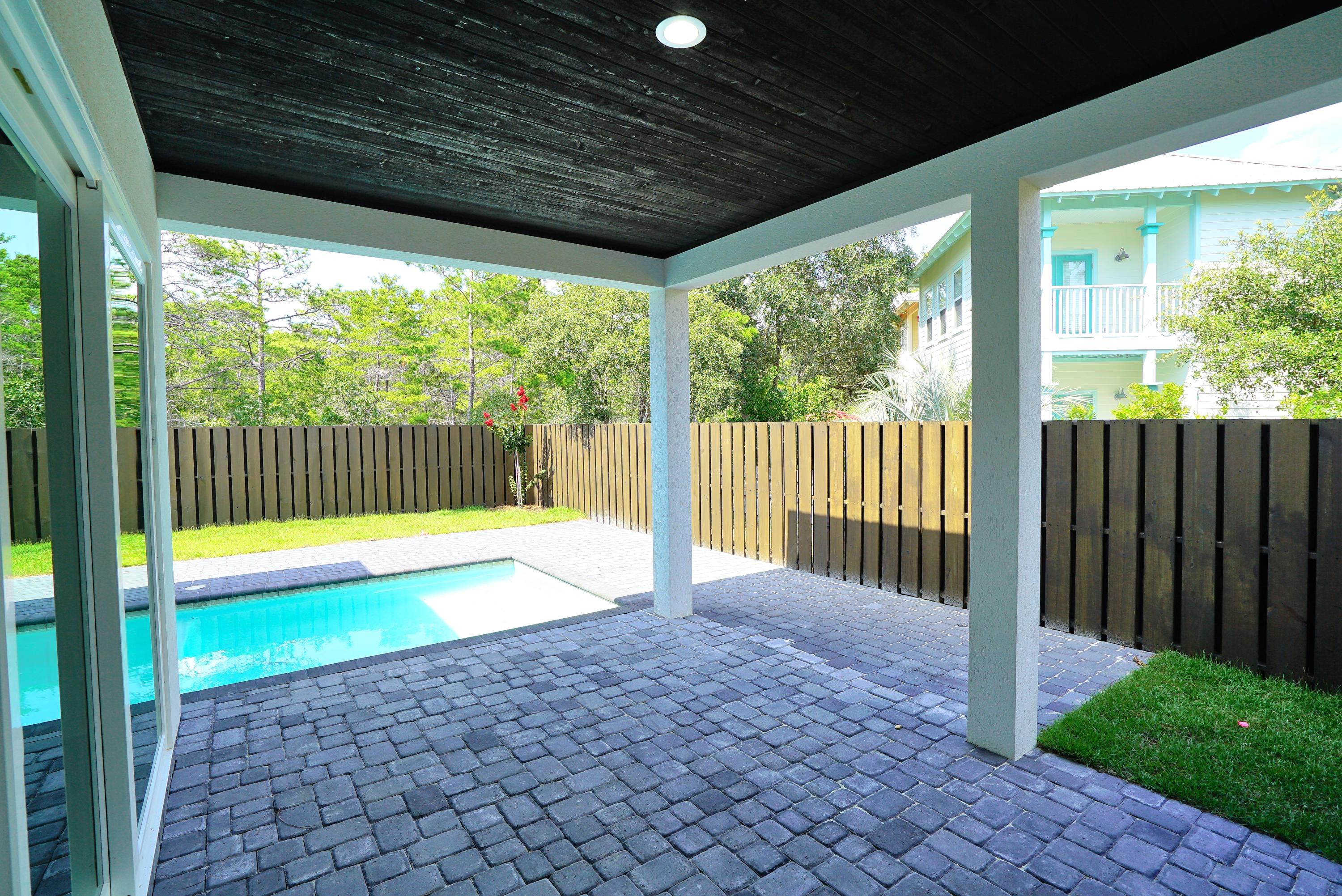 Santa Rosa Retreat - Residential