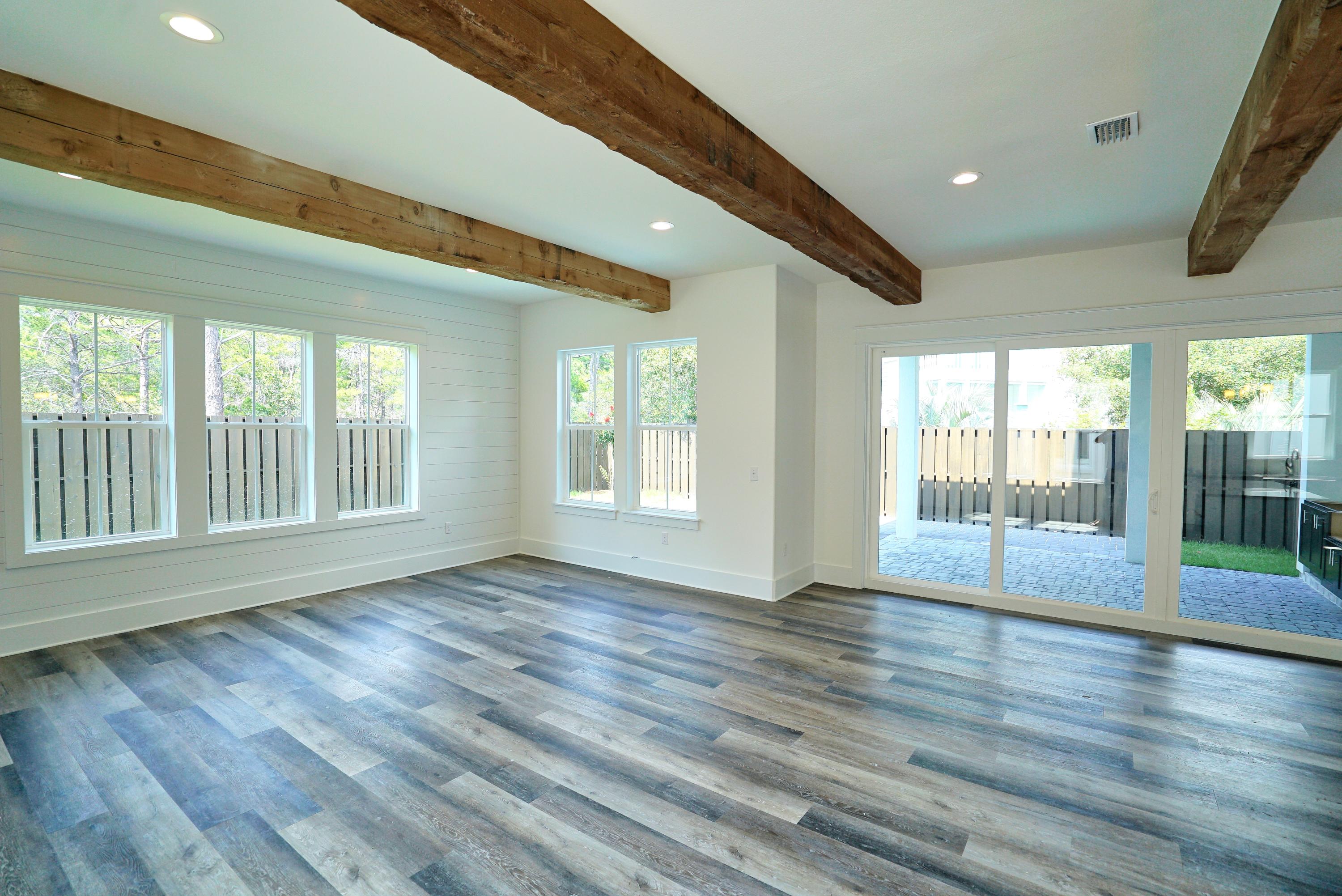 Santa Rosa Retreat - Residential