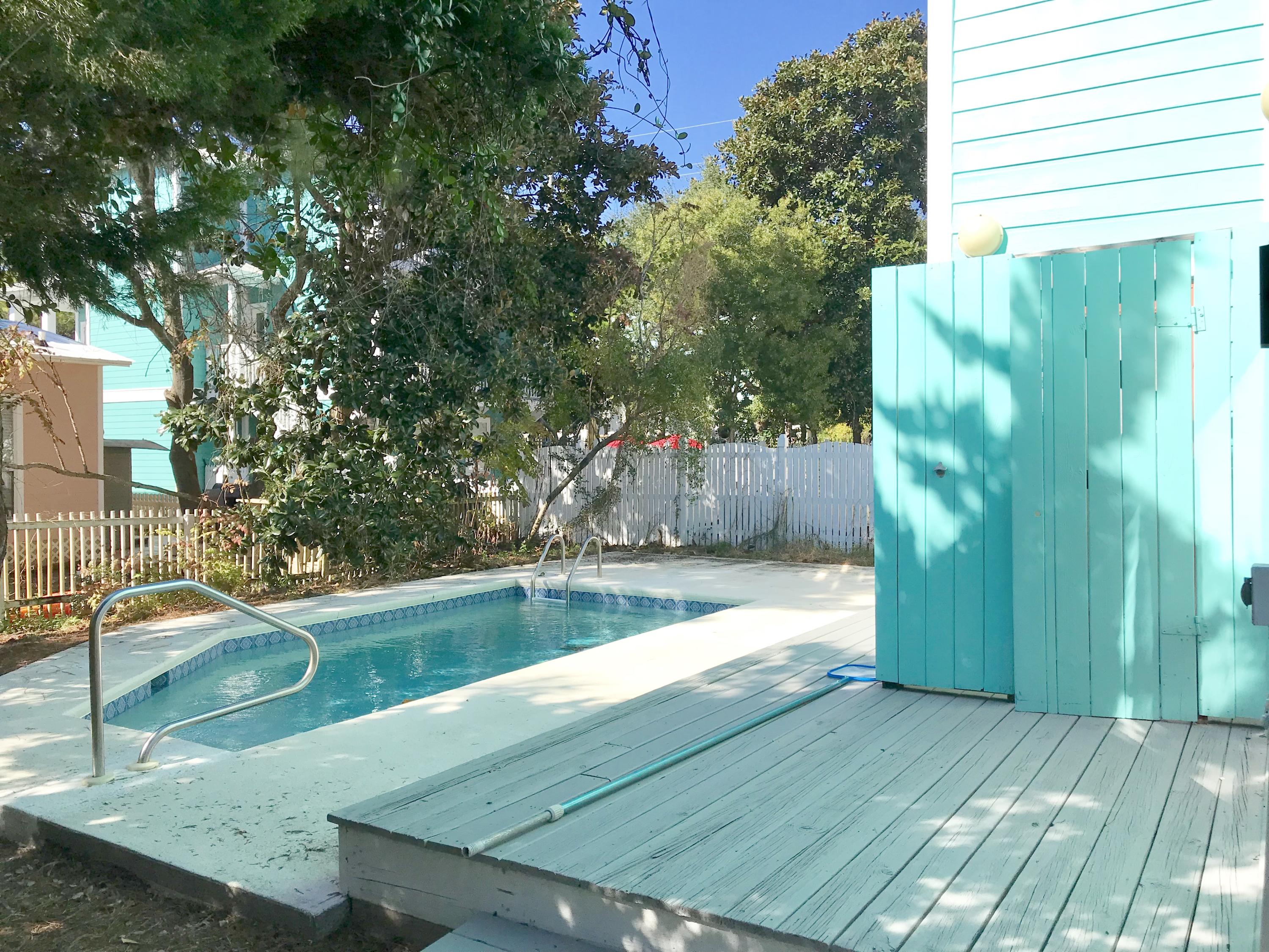 SUNRISE BEACH - Residential Lease