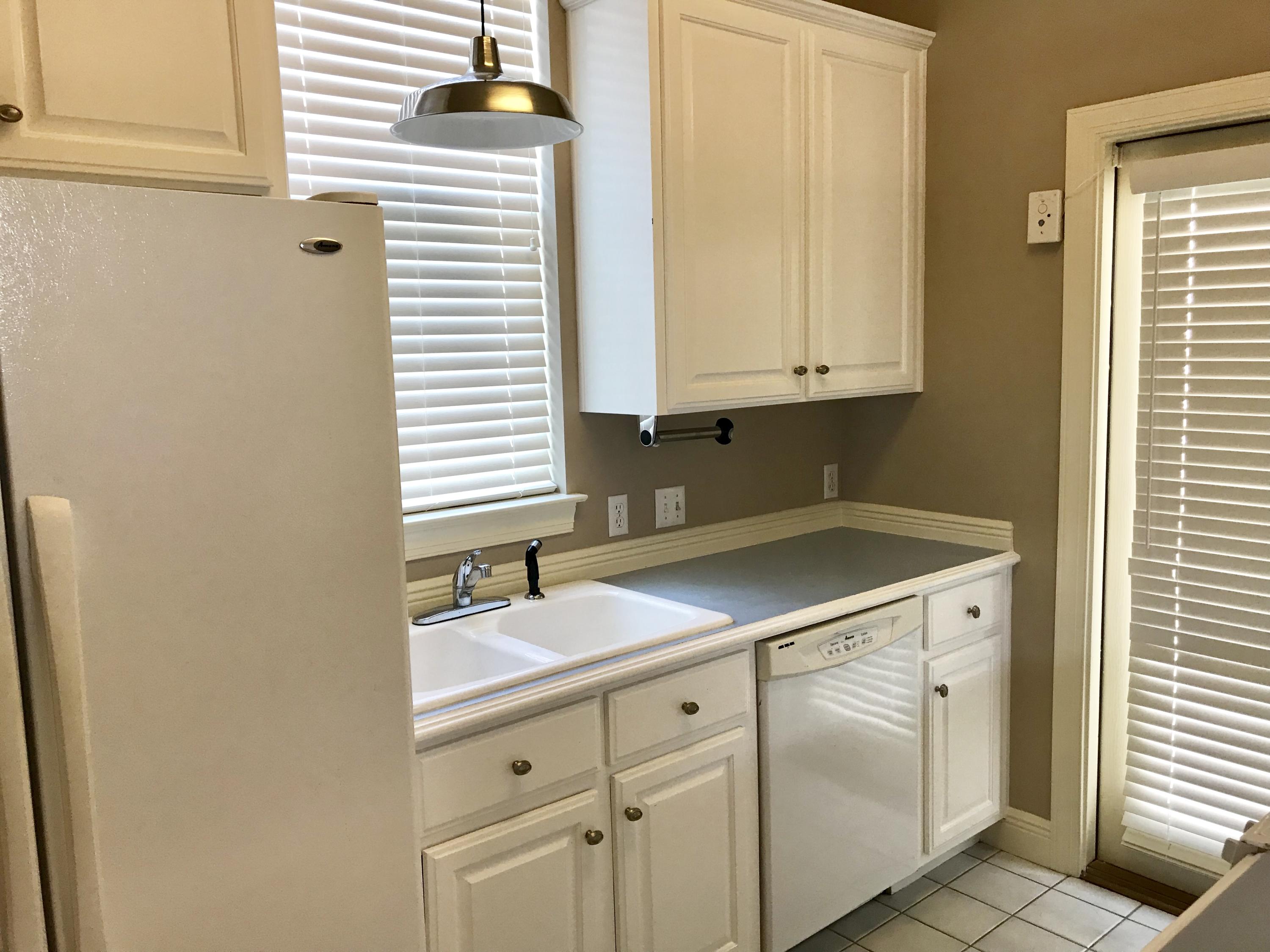 SUNRISE BEACH - Residential Lease