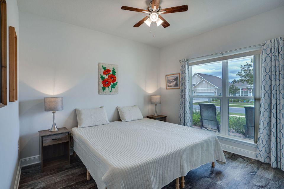 HAMMOCK BAY - FIREFLY - Residential Lease