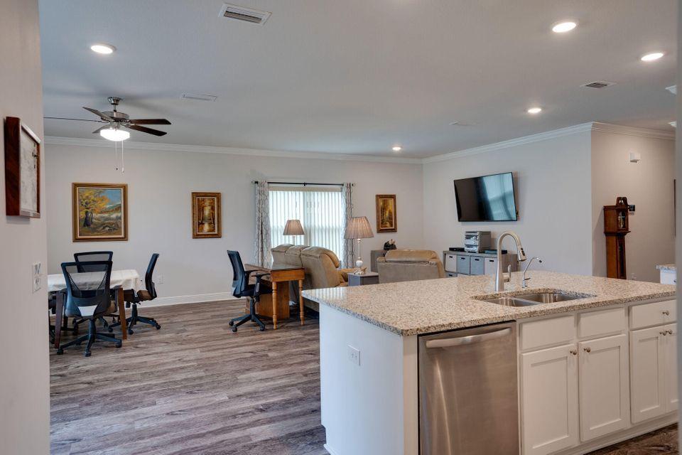 HAMMOCK BAY - FIREFLY - Residential Lease