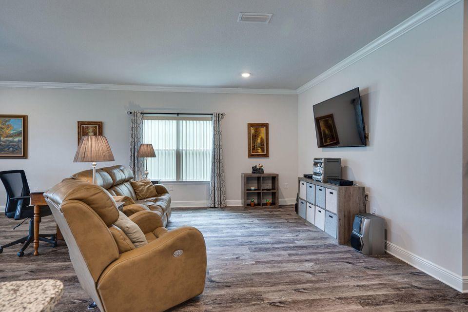 HAMMOCK BAY - FIREFLY - Residential Lease