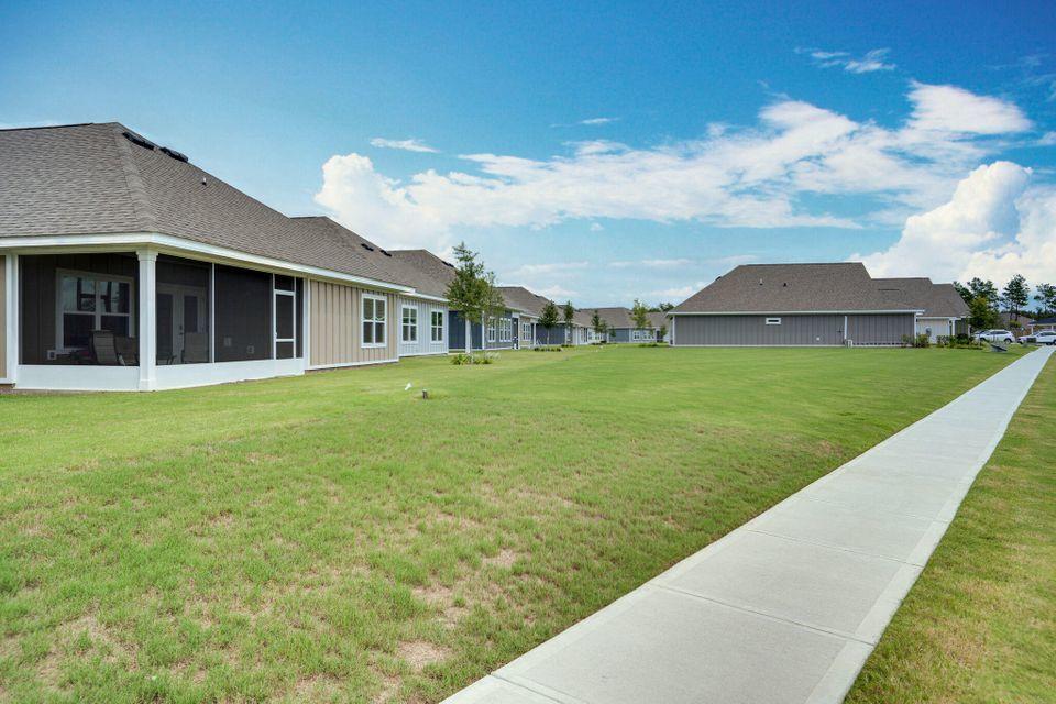 HAMMOCK BAY - FIREFLY - Residential Lease