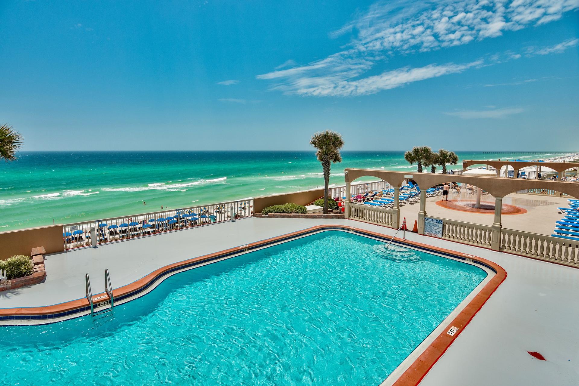 SUNRISE BEACH - Residential