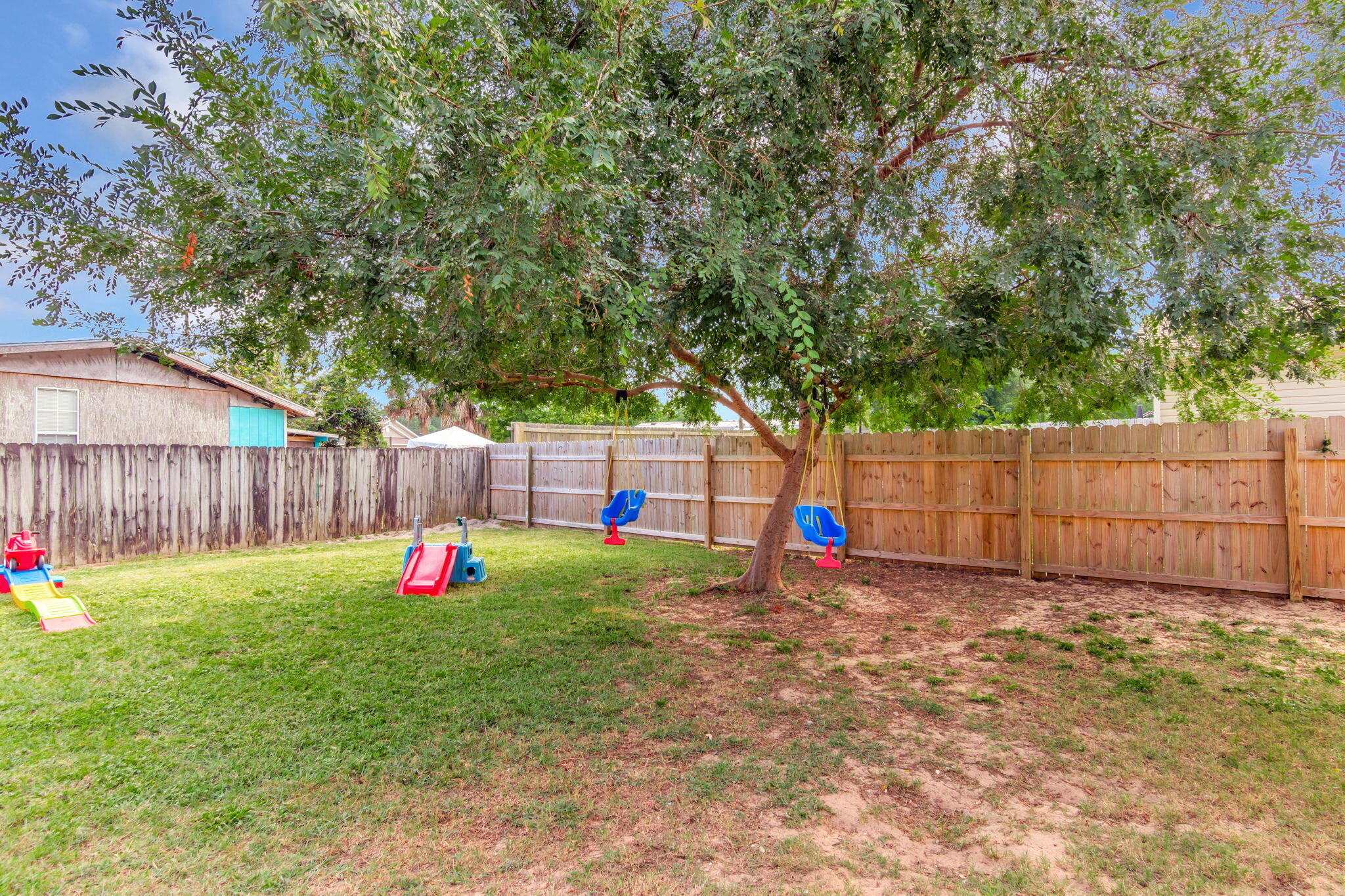 EAST BAY HEIGHTS - Residential