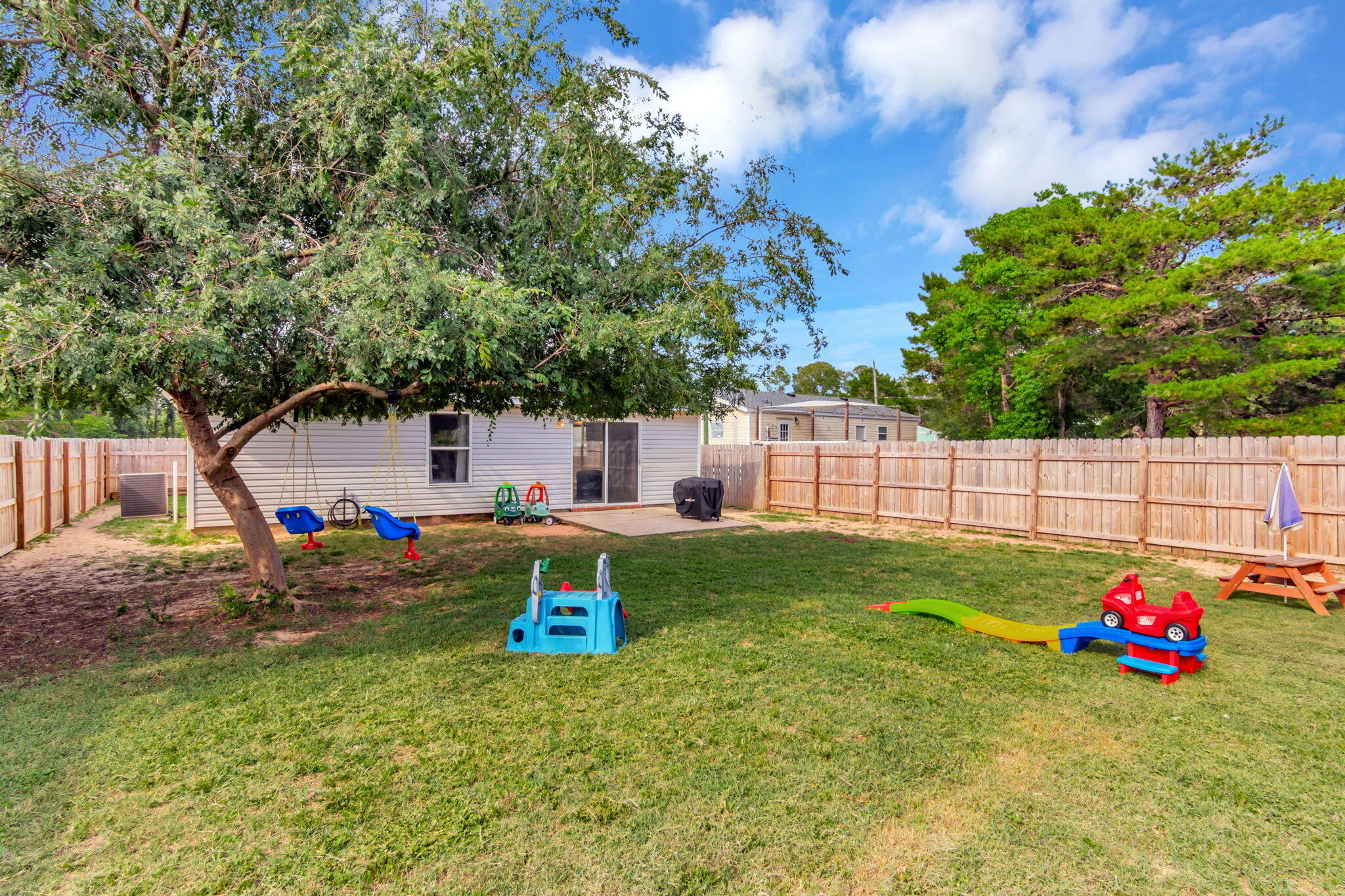 EAST BAY HEIGHTS - Residential
