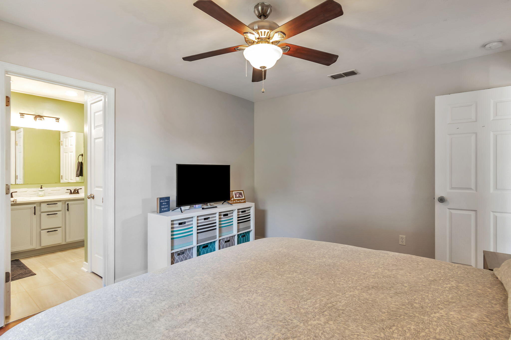 EAST BAY HEIGHTS - Residential