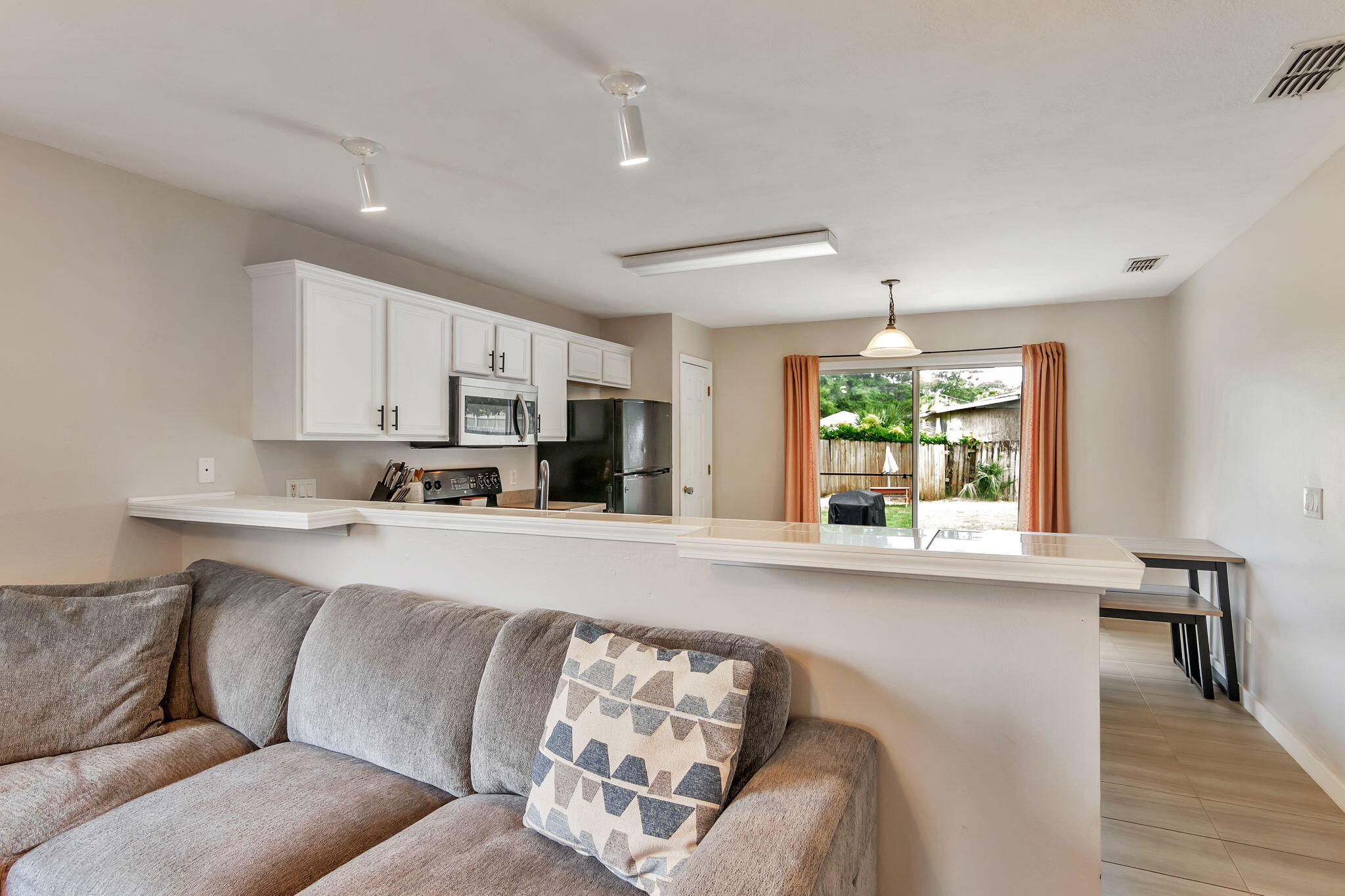 EAST BAY HEIGHTS - Residential