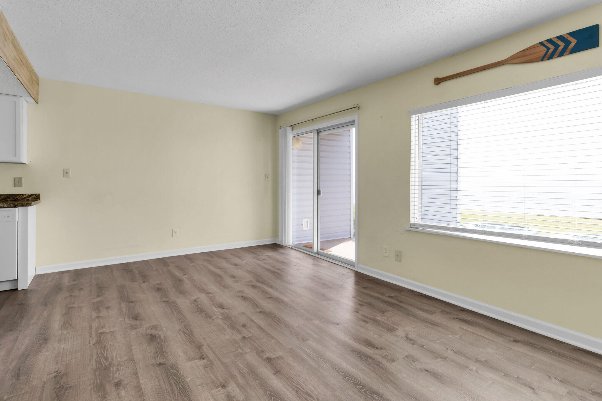 FINISTERRA CONDO - Residential Lease