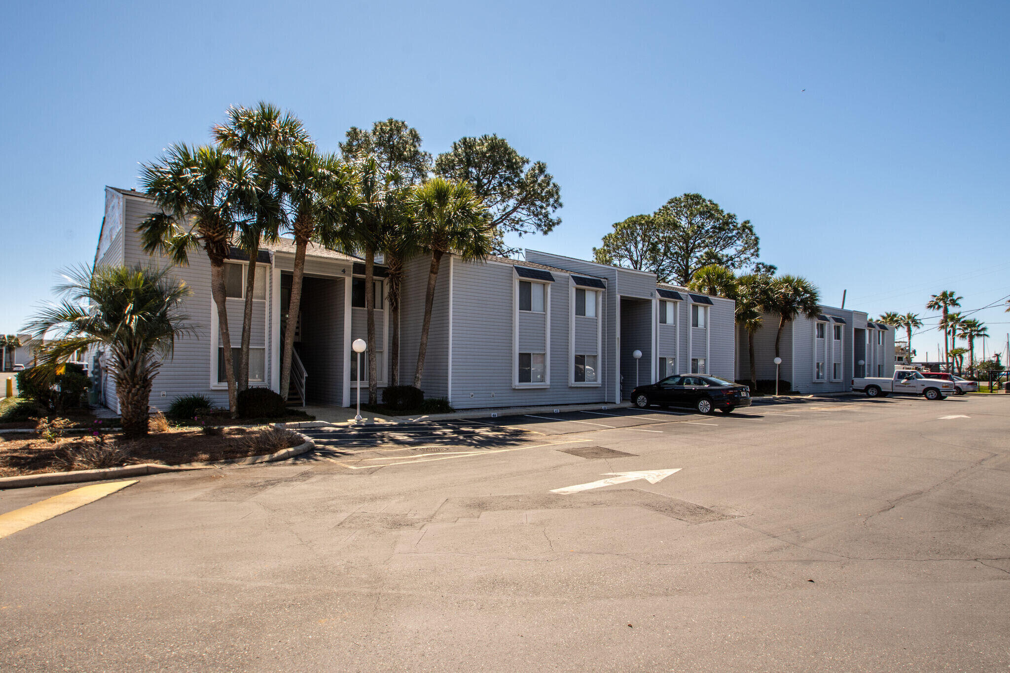 FINISTERRA CONDO - Residential Lease