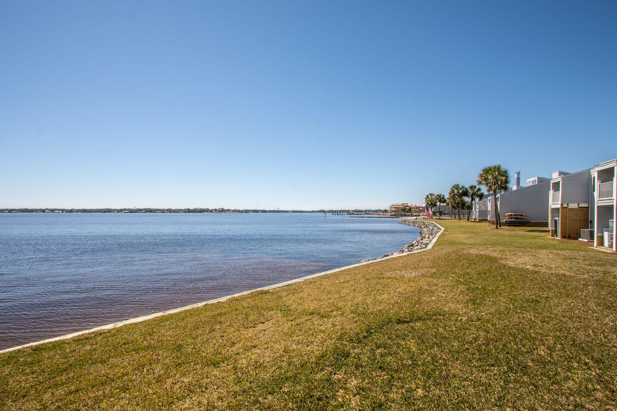 FINISTERRA CONDO - Residential Lease