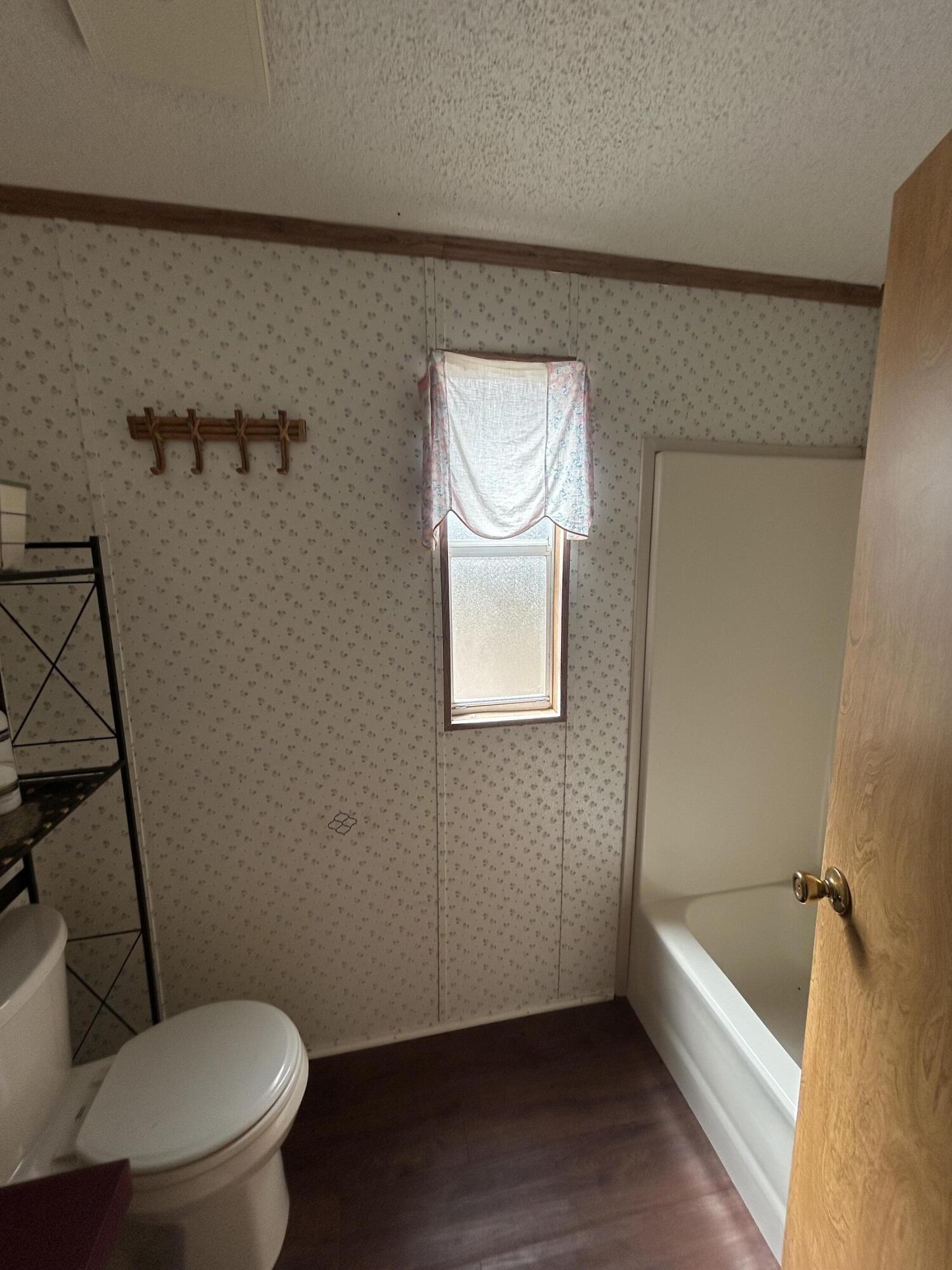 METES & BOUNDS - Residential Lease