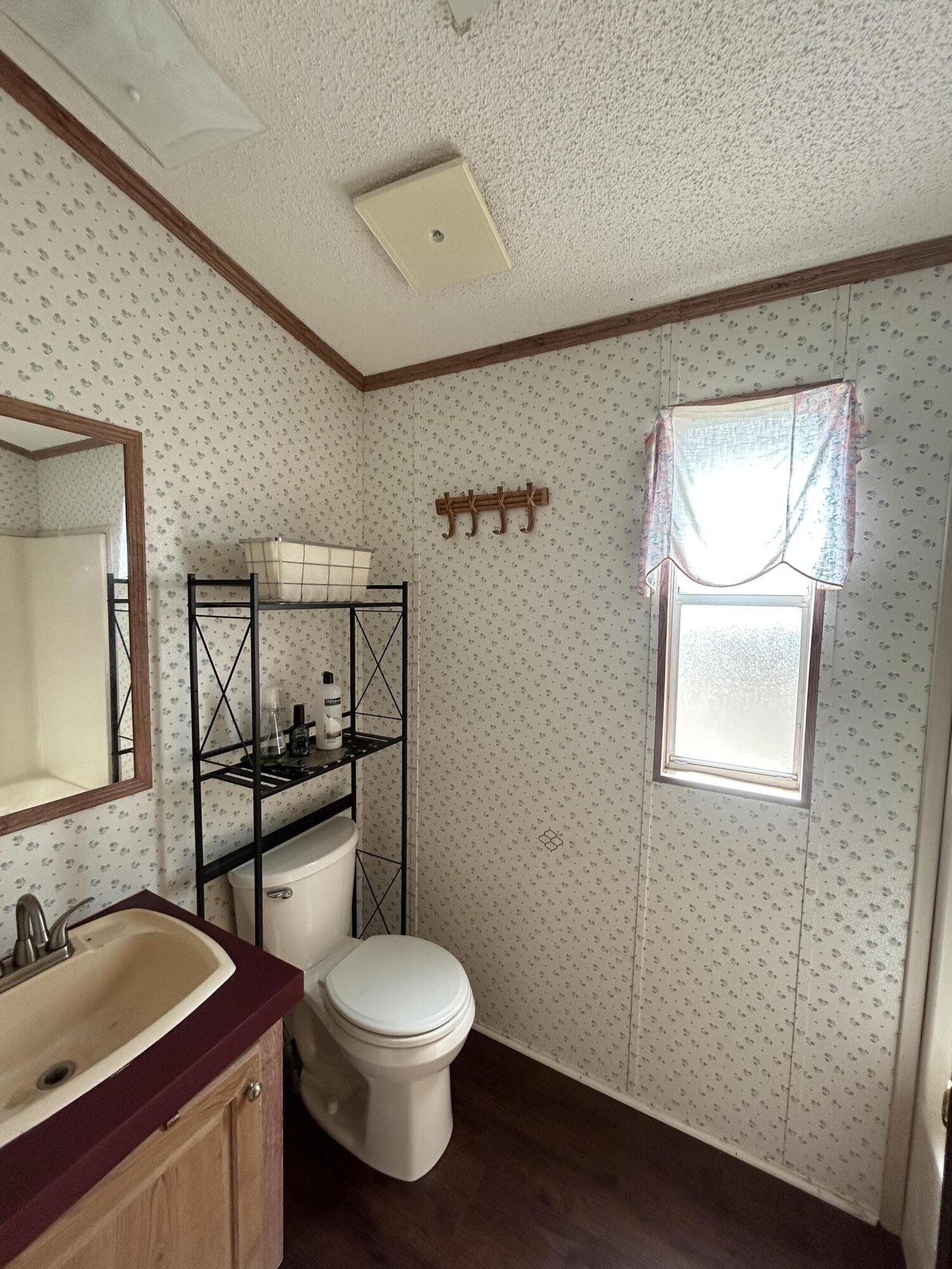 METES & BOUNDS - Residential Lease