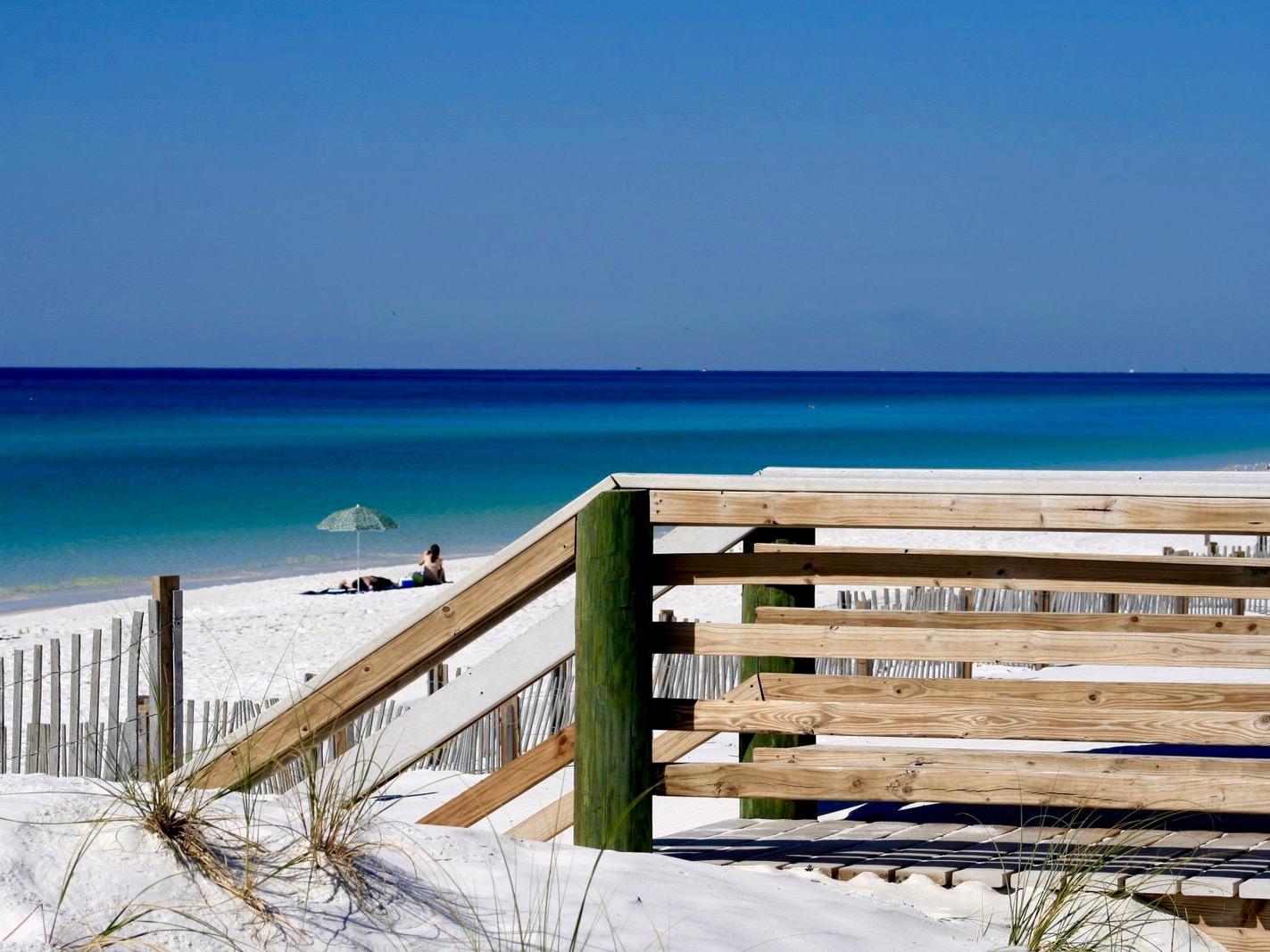 VILLAGES OF CRYSTAL BEACH - Residential