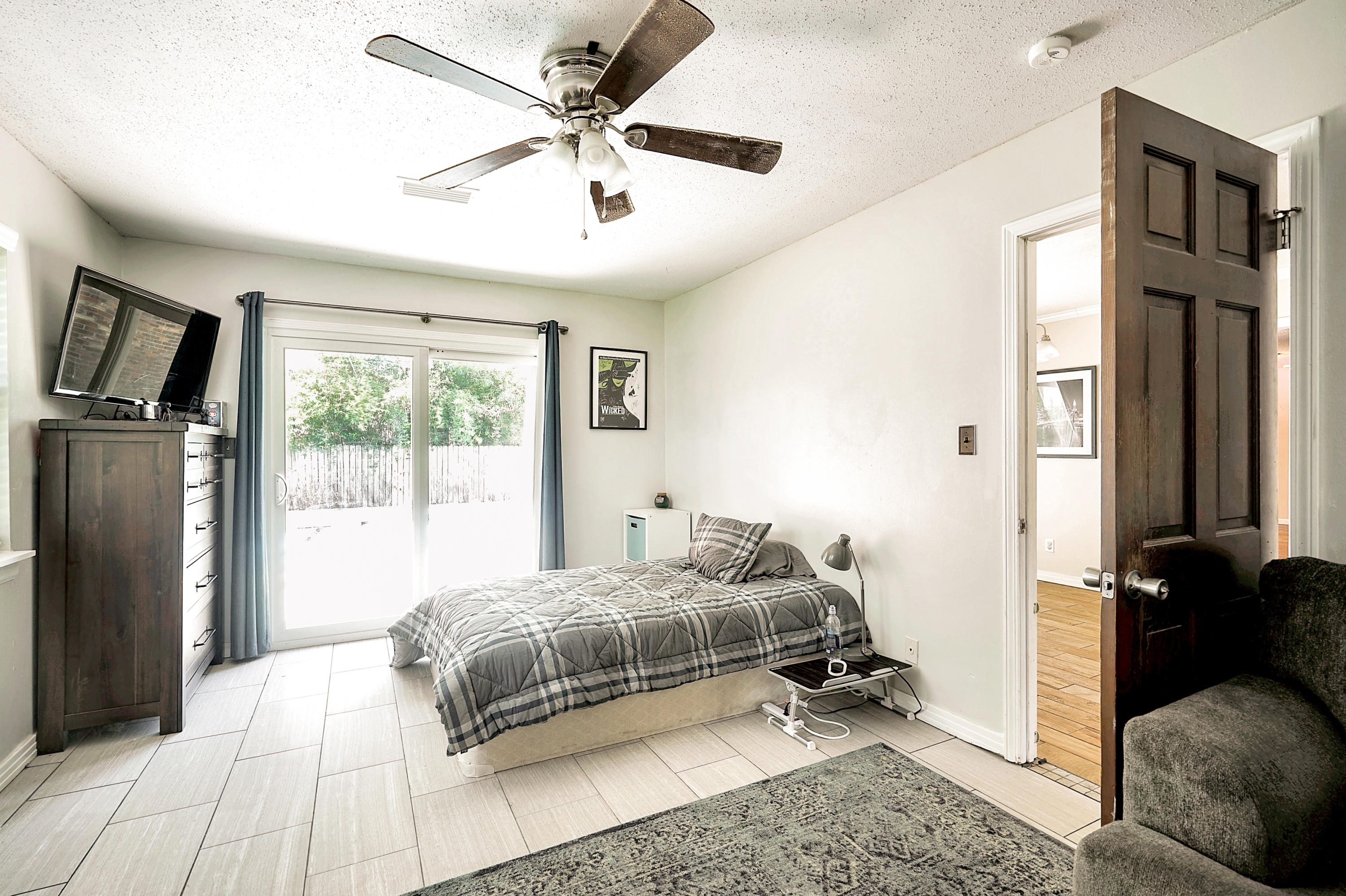 GARNIERS HEIGHTS 1ST ADDN - Residential