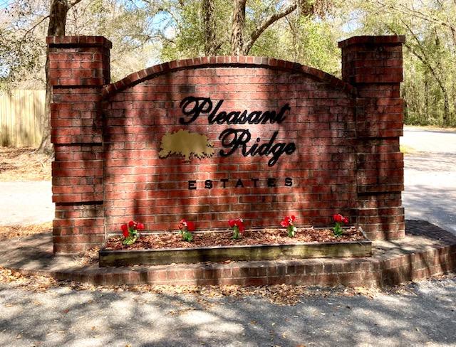 PLEASANT RIDGE S/D - Residential