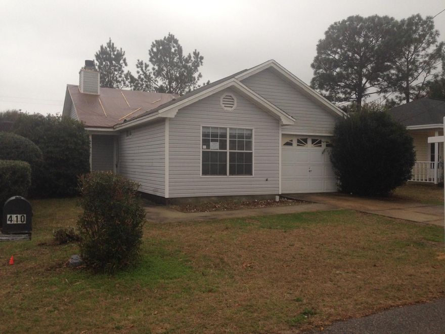 Diamond in the rough,this cozy home has an open and inviting kitchen. The airy living room with cathedral ceiling and lovely fireplace is the perfect place to entertain or relax at the end of the day. On beautiful sunny days you can enjoy the the privacy fenced back yard.