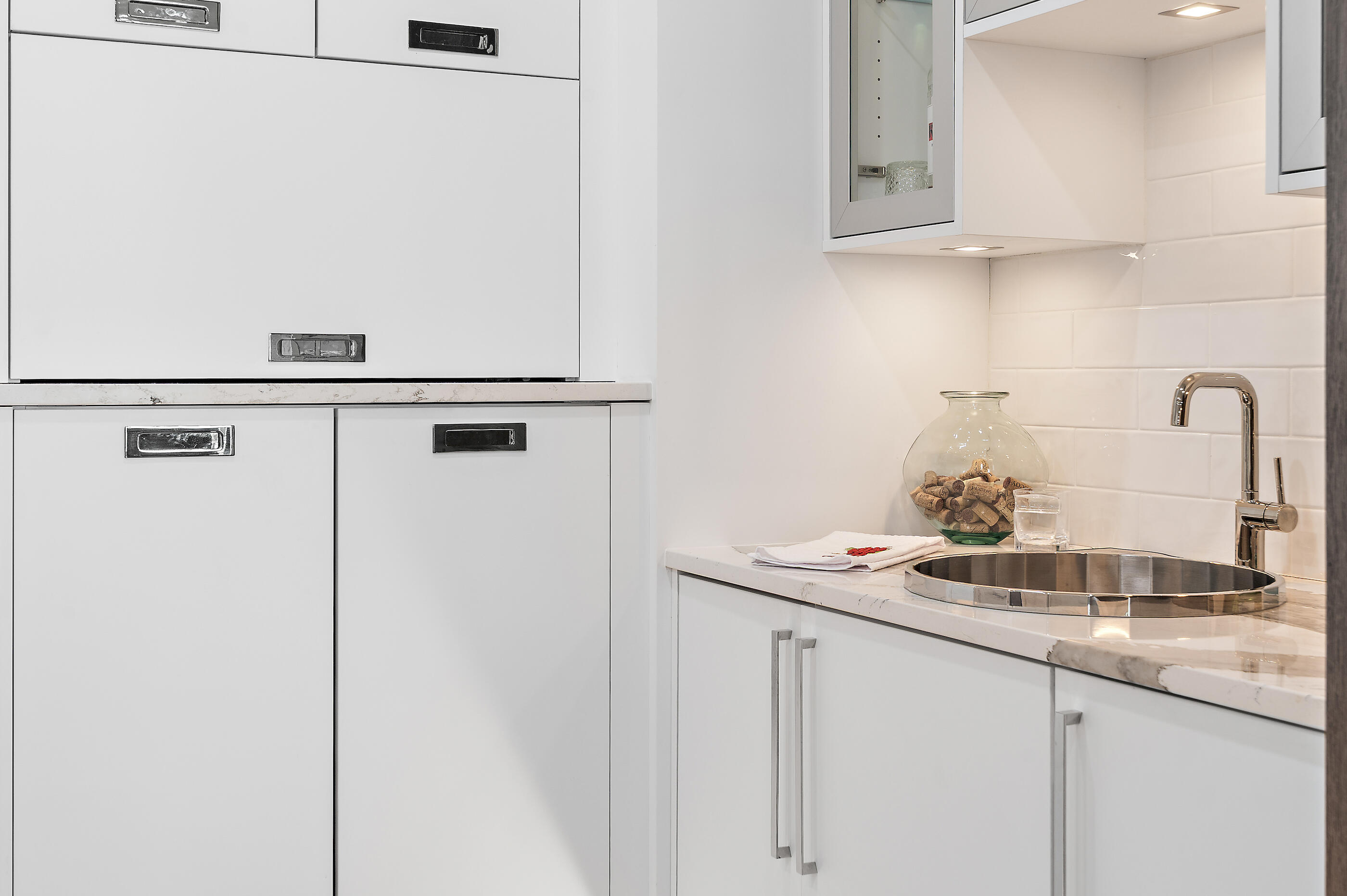 ONE WATER PLACE AT KELLY PLANTATION - Residential