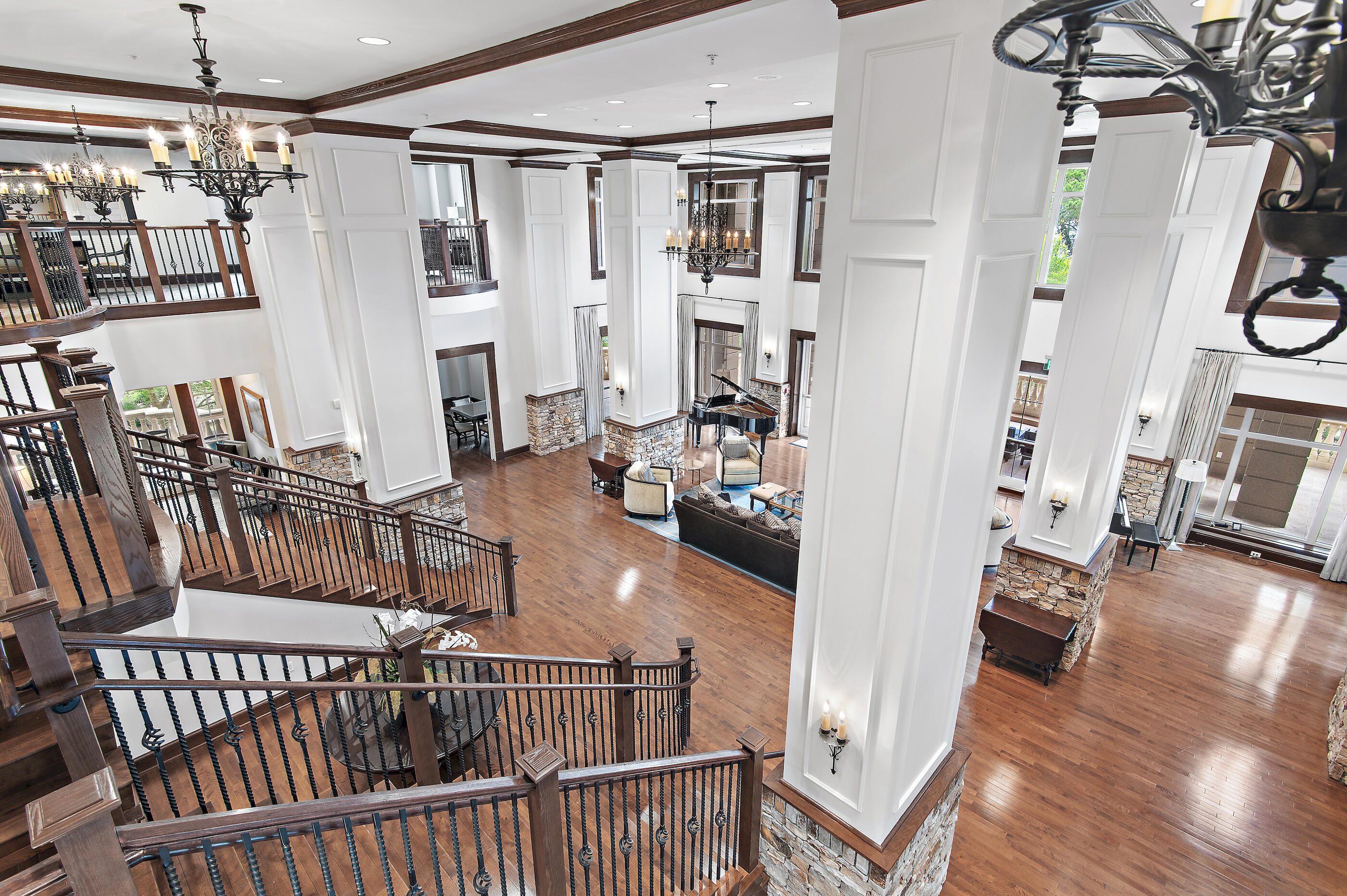 ONE WATER PLACE AT KELLY PLANTATION - Residential