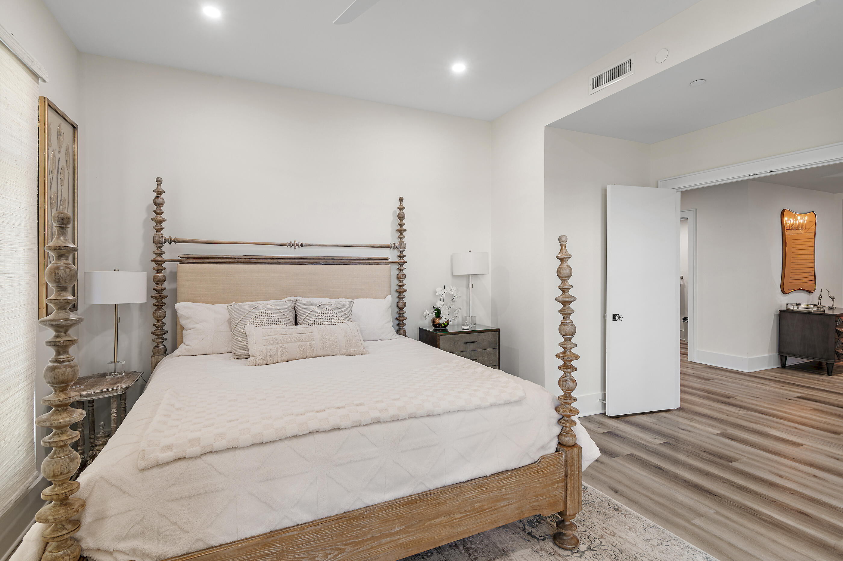 ONE WATER PLACE AT KELLY PLANTATION - Residential