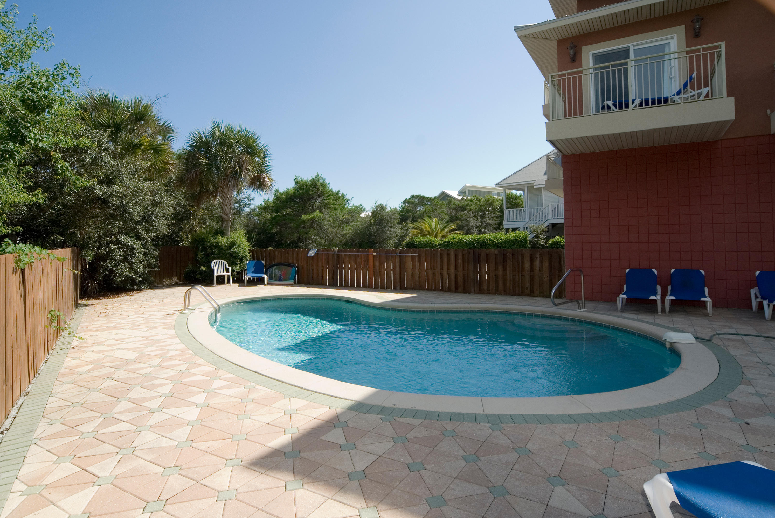 GULF TRACE - Residential