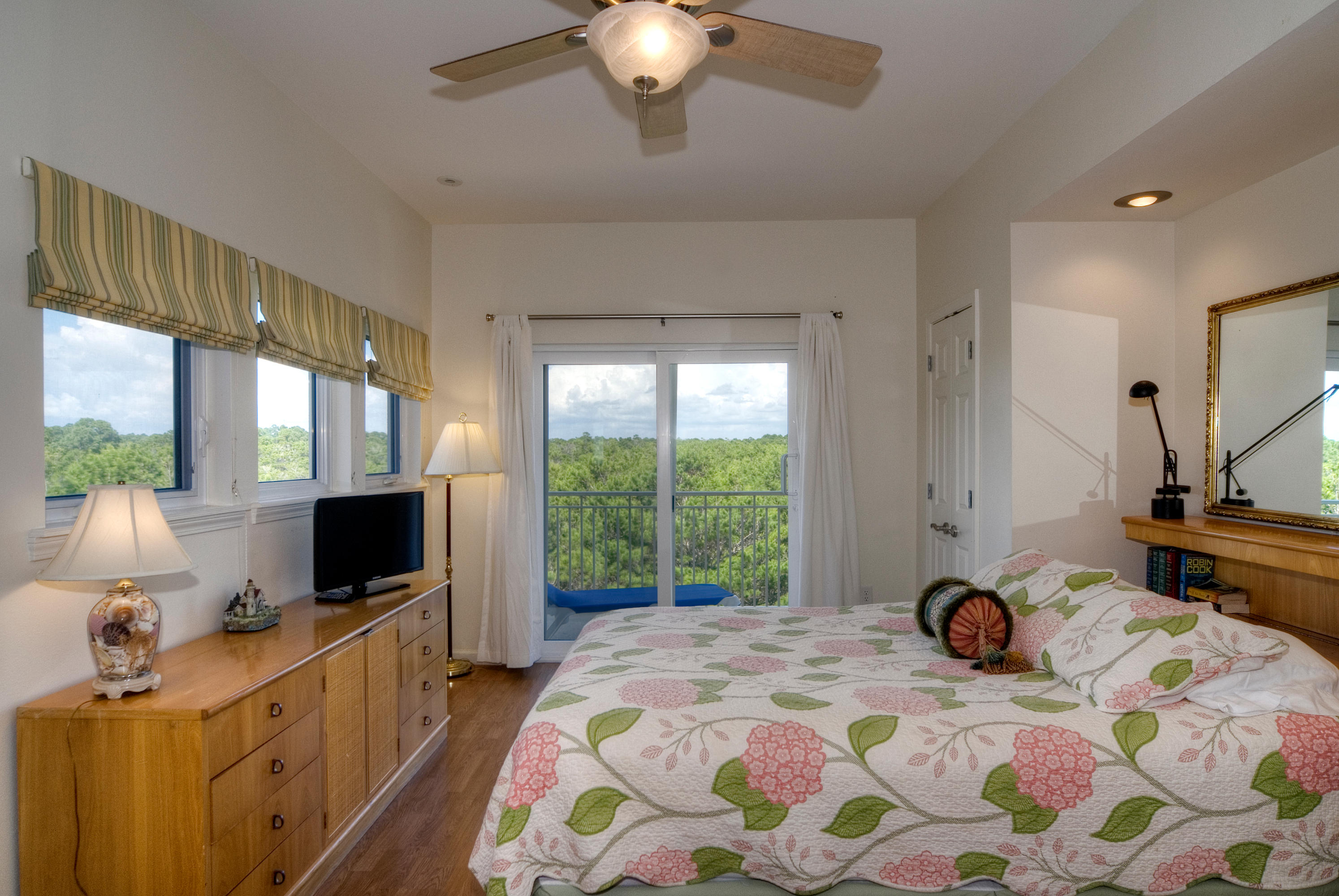 GULF TRACE - Residential