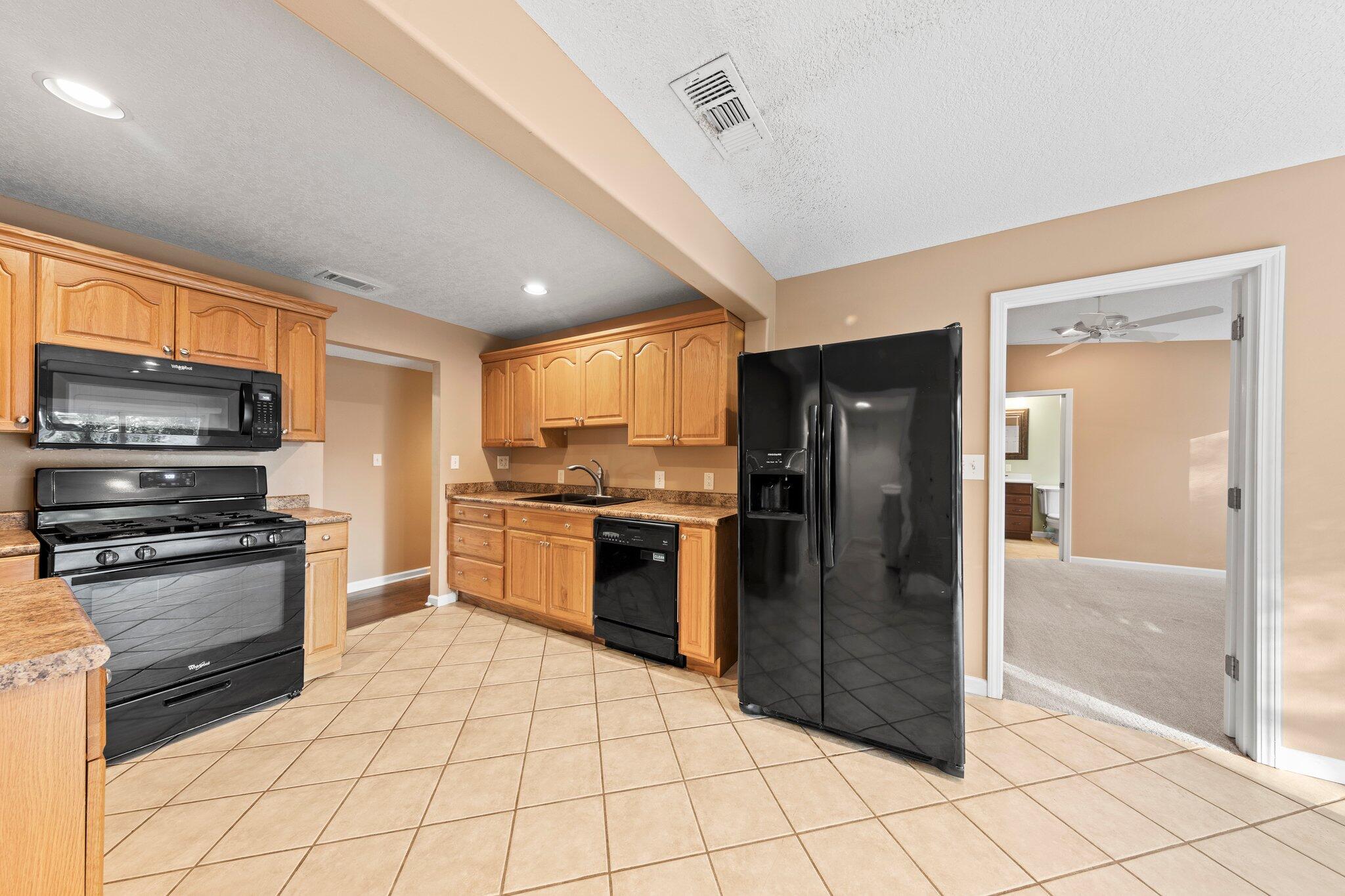 N/A - Residential Lease