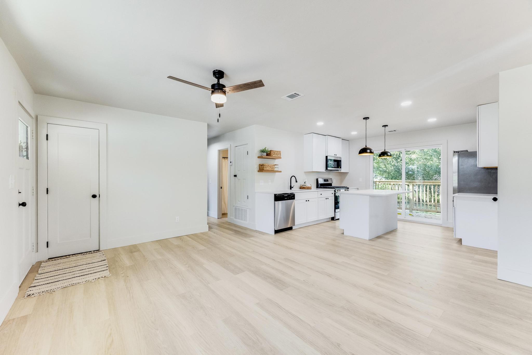 16-3N-23-1440-000A-0030 - Residential Lease