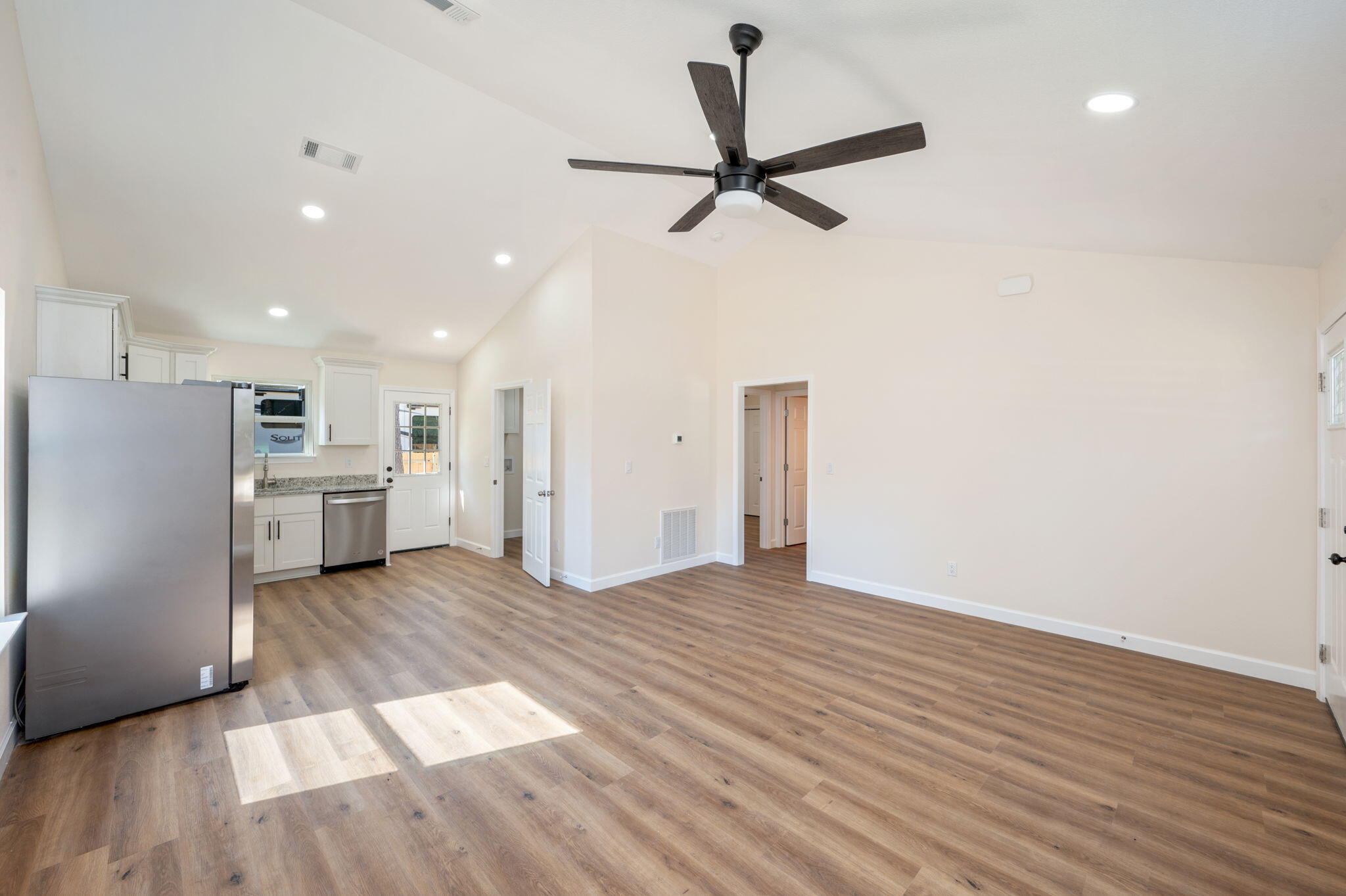 OAKWOOD HILLS UNIT 3 - Residential