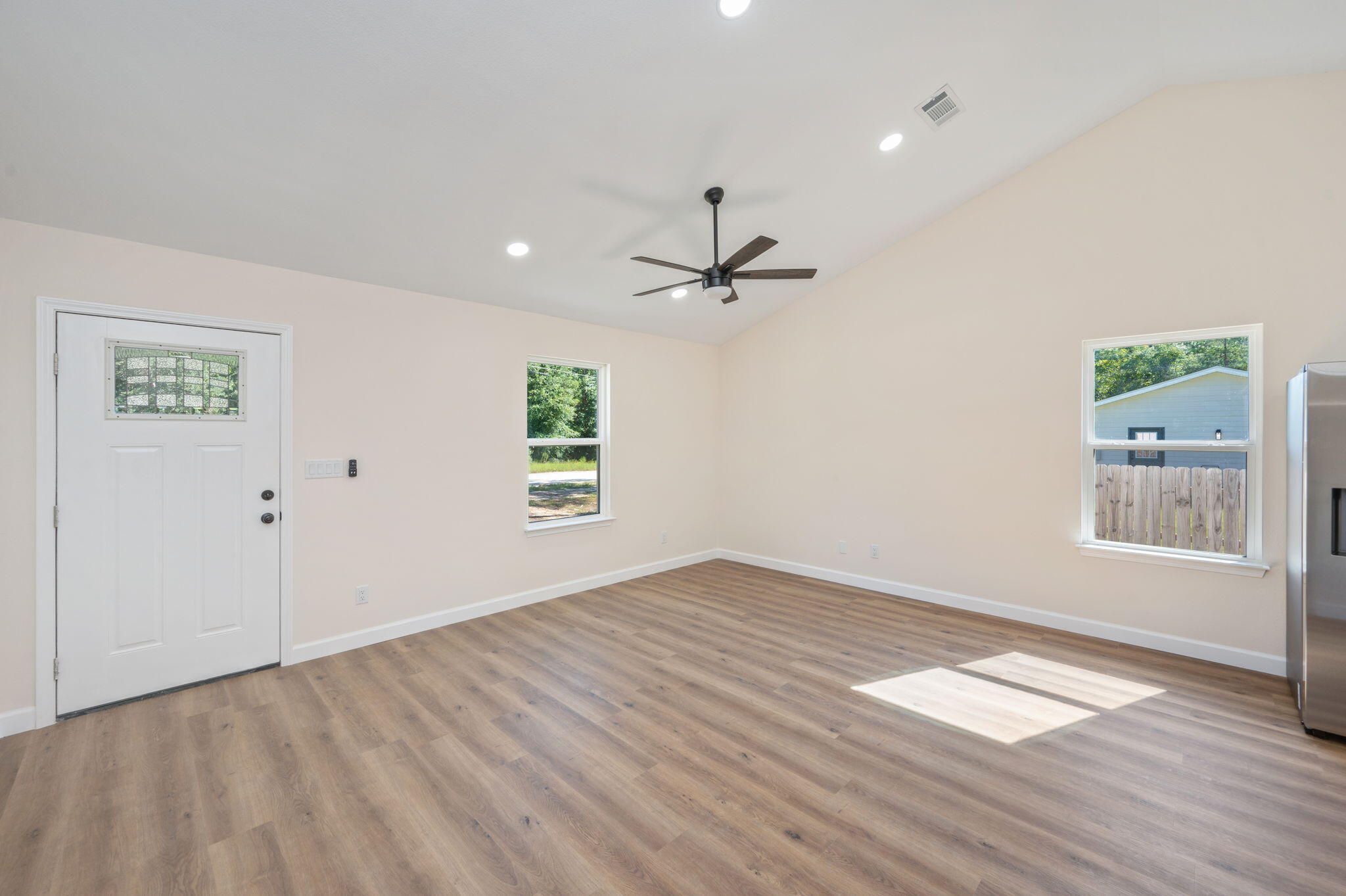 OAKWOOD HILLS UNIT 3 - Residential