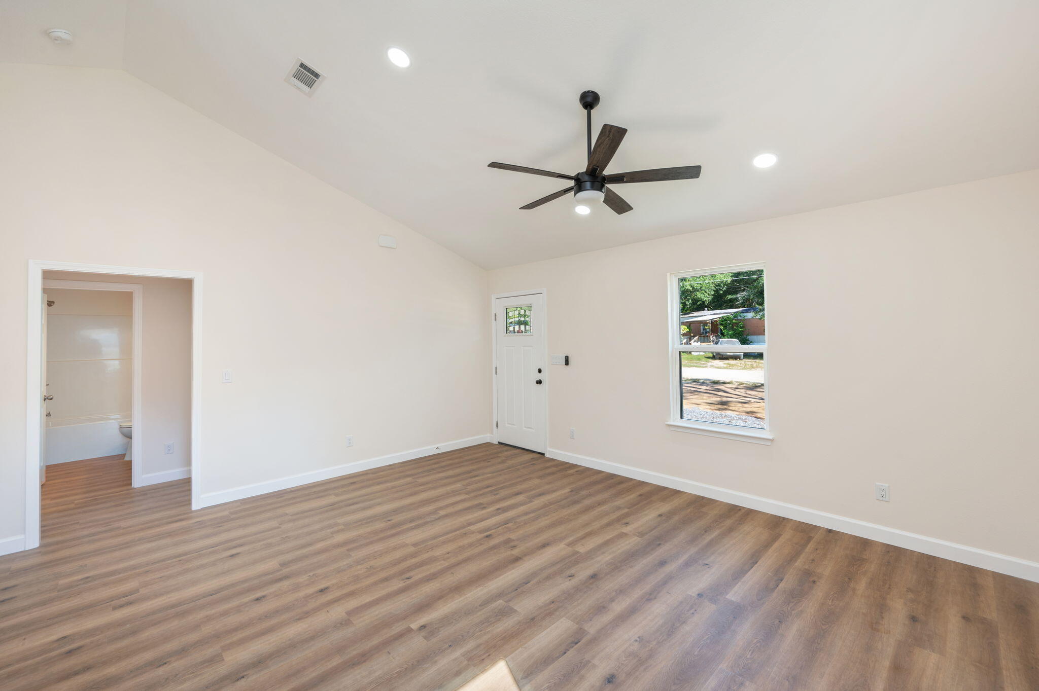 OAKWOOD HILLS UNIT 3 - Residential