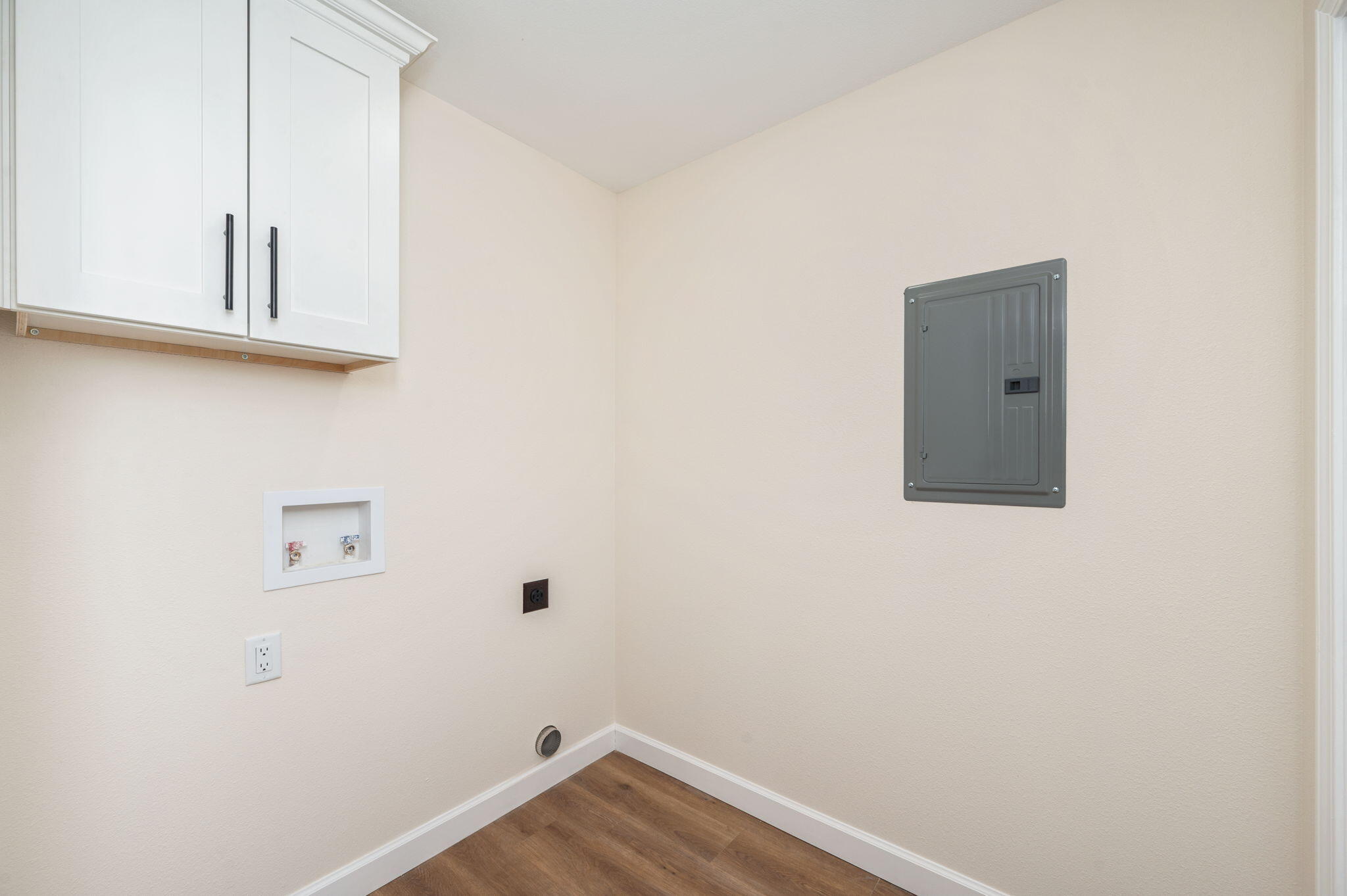 OAKWOOD HILLS UNIT 3 - Residential