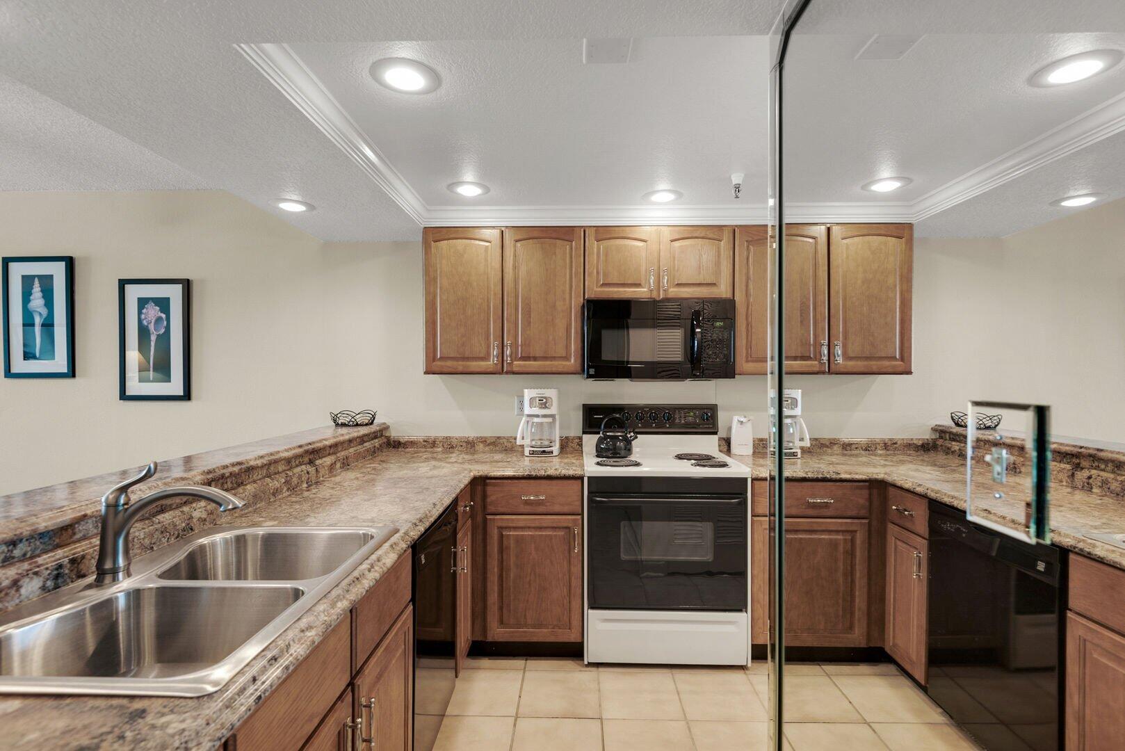 BREAKERS OF FWB PH 1 - Residential