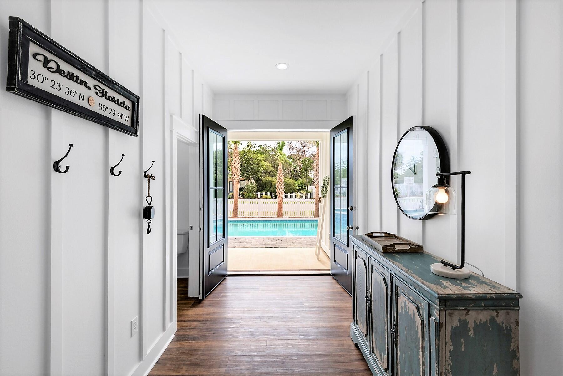 CRYSTAL BEACH - Residential