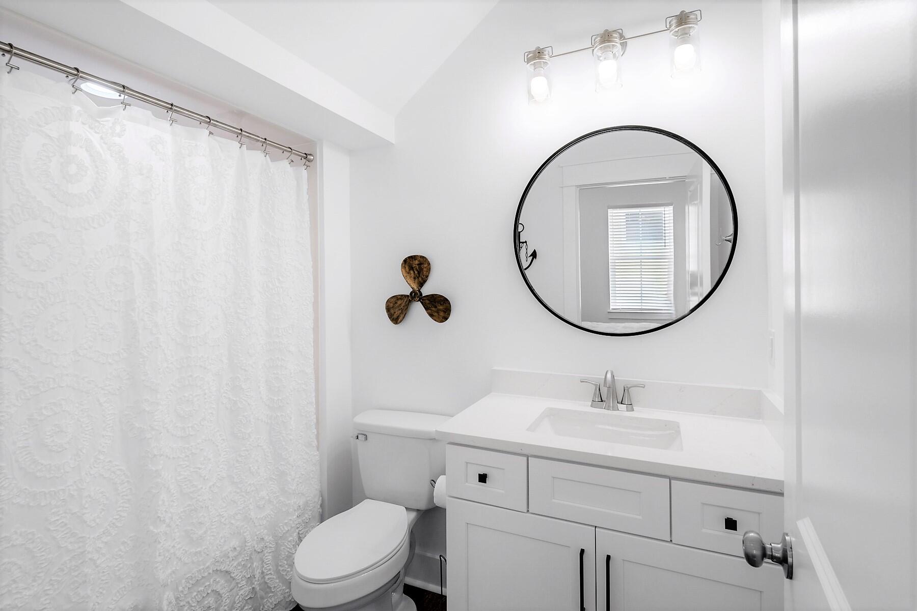 CRYSTAL BEACH - Residential