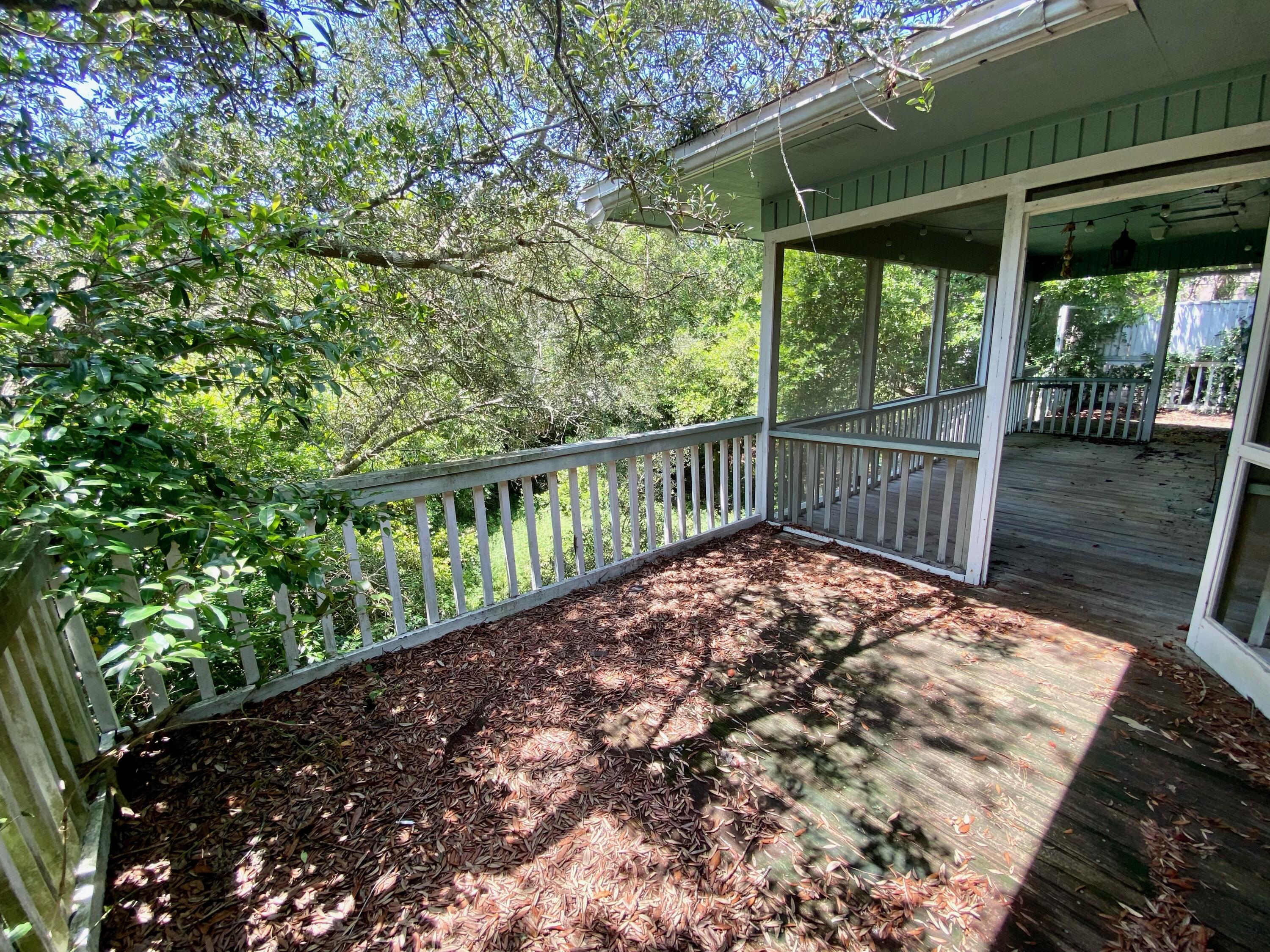 BEACH HIGHLAND 1ST ADD - Residential