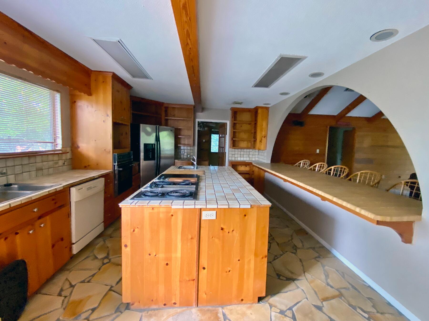 BEACH HIGHLAND 1ST ADD - Residential