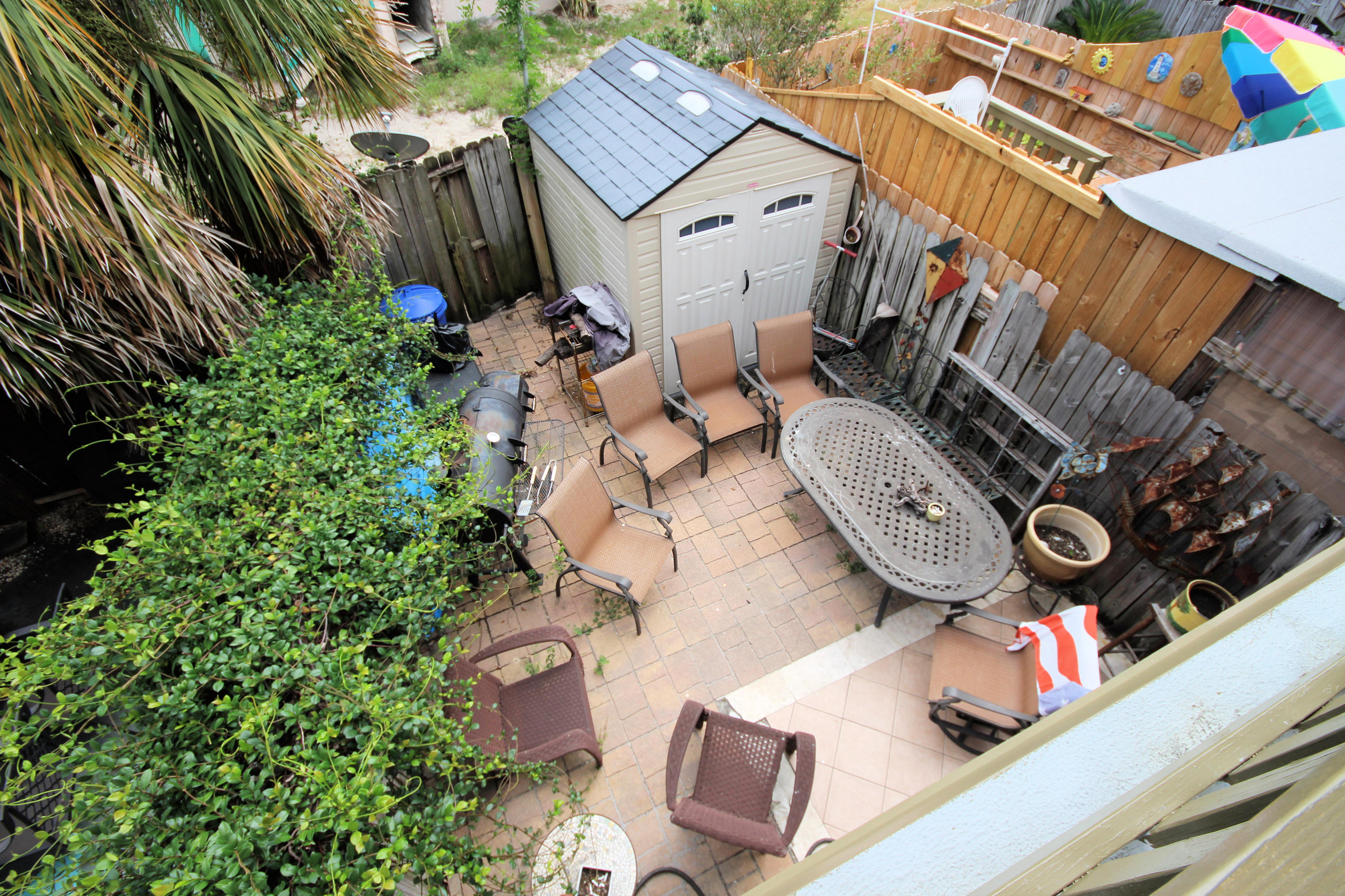 CHATEAU BY THE SEA - Residential