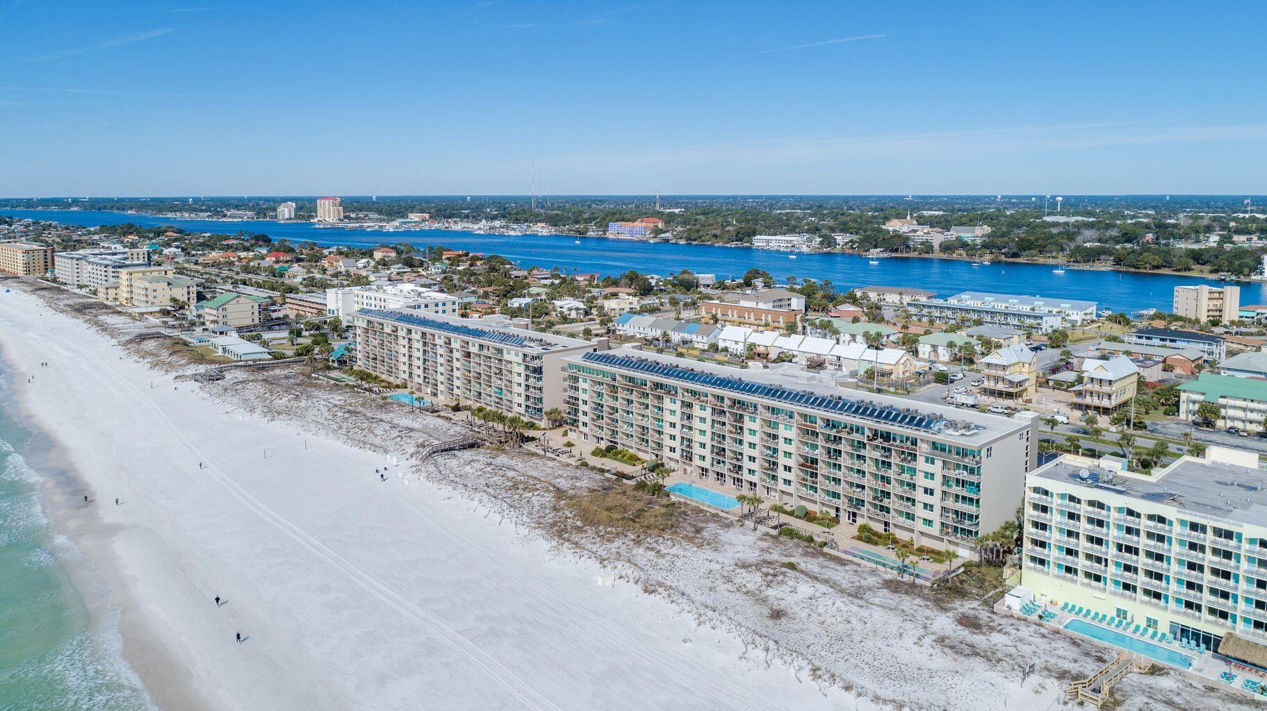 BREAKERS OF FWB PH 1 - Residential