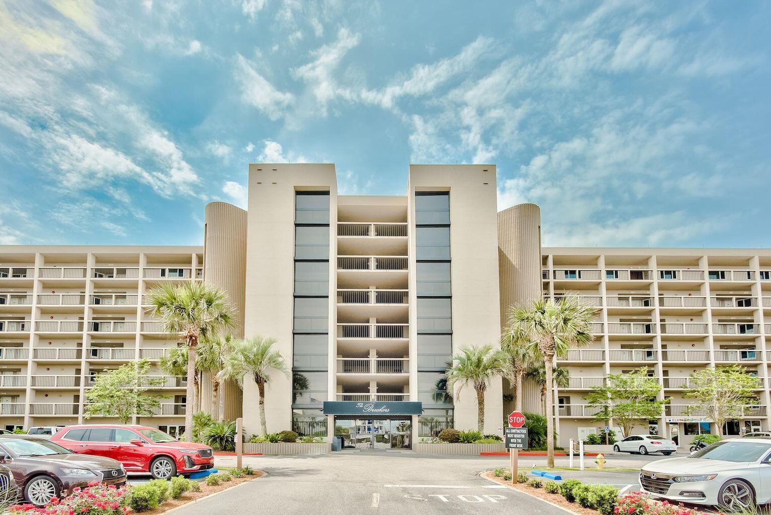 BREAKERS OF FWB PH 1 - Residential