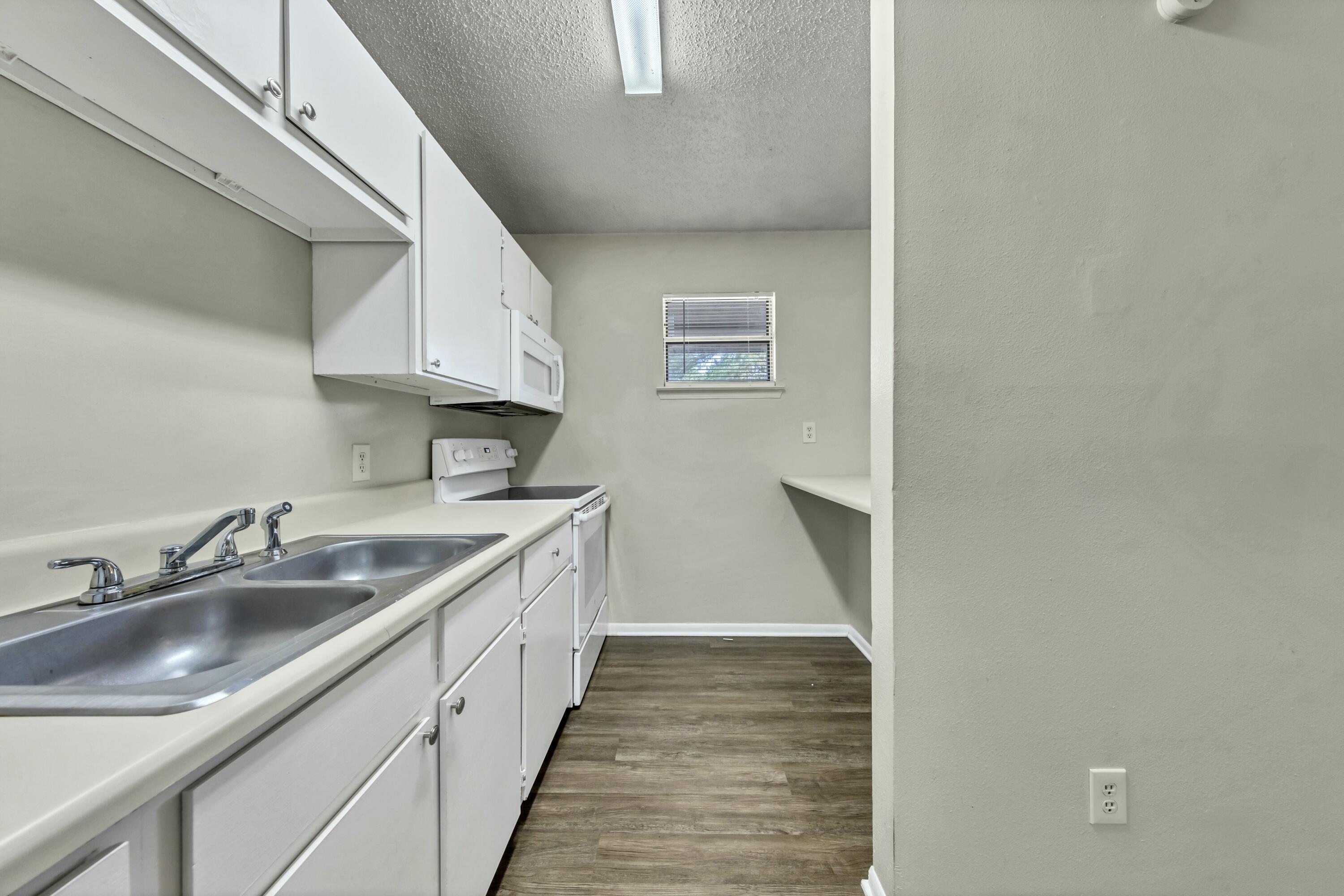 OAKLAND ADDN - Residential Lease