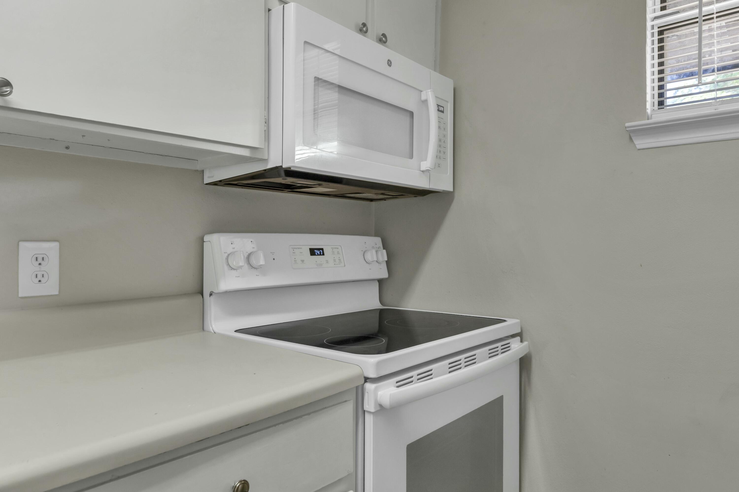 OAKLAND ADDN - Residential Lease