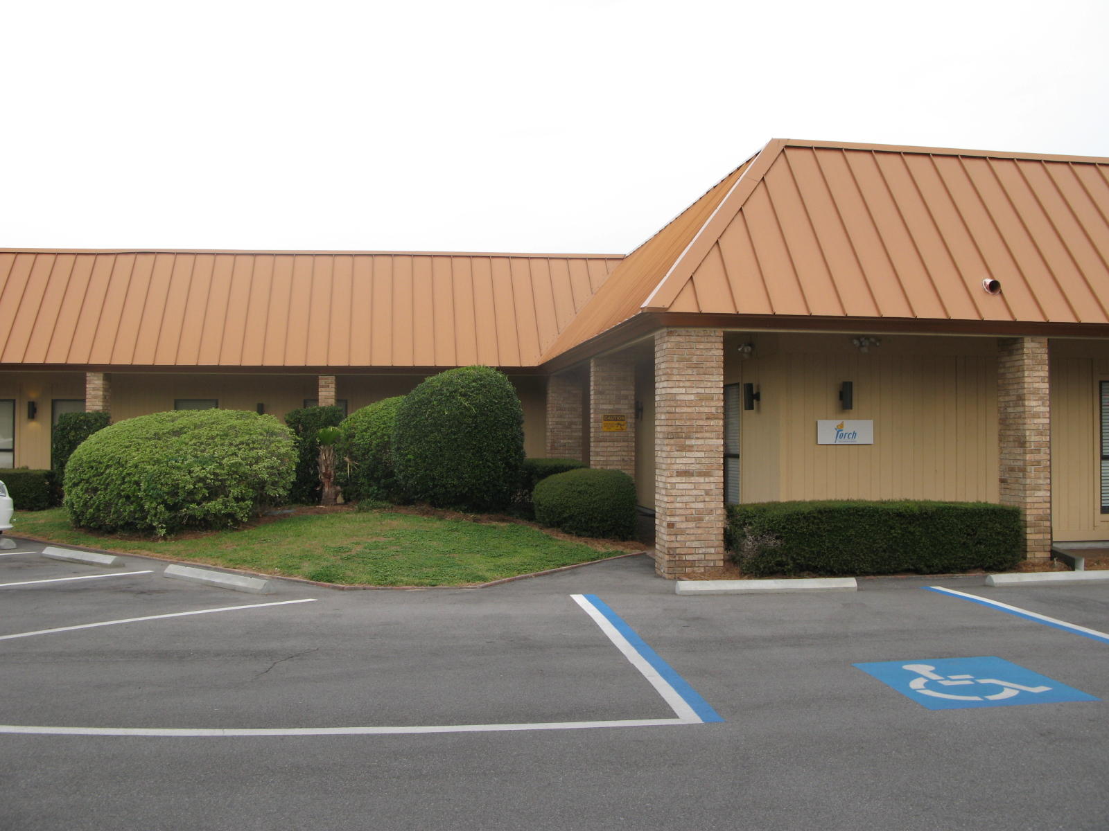 Approx. 6 offices, reception, storage, and 2 restrooms.