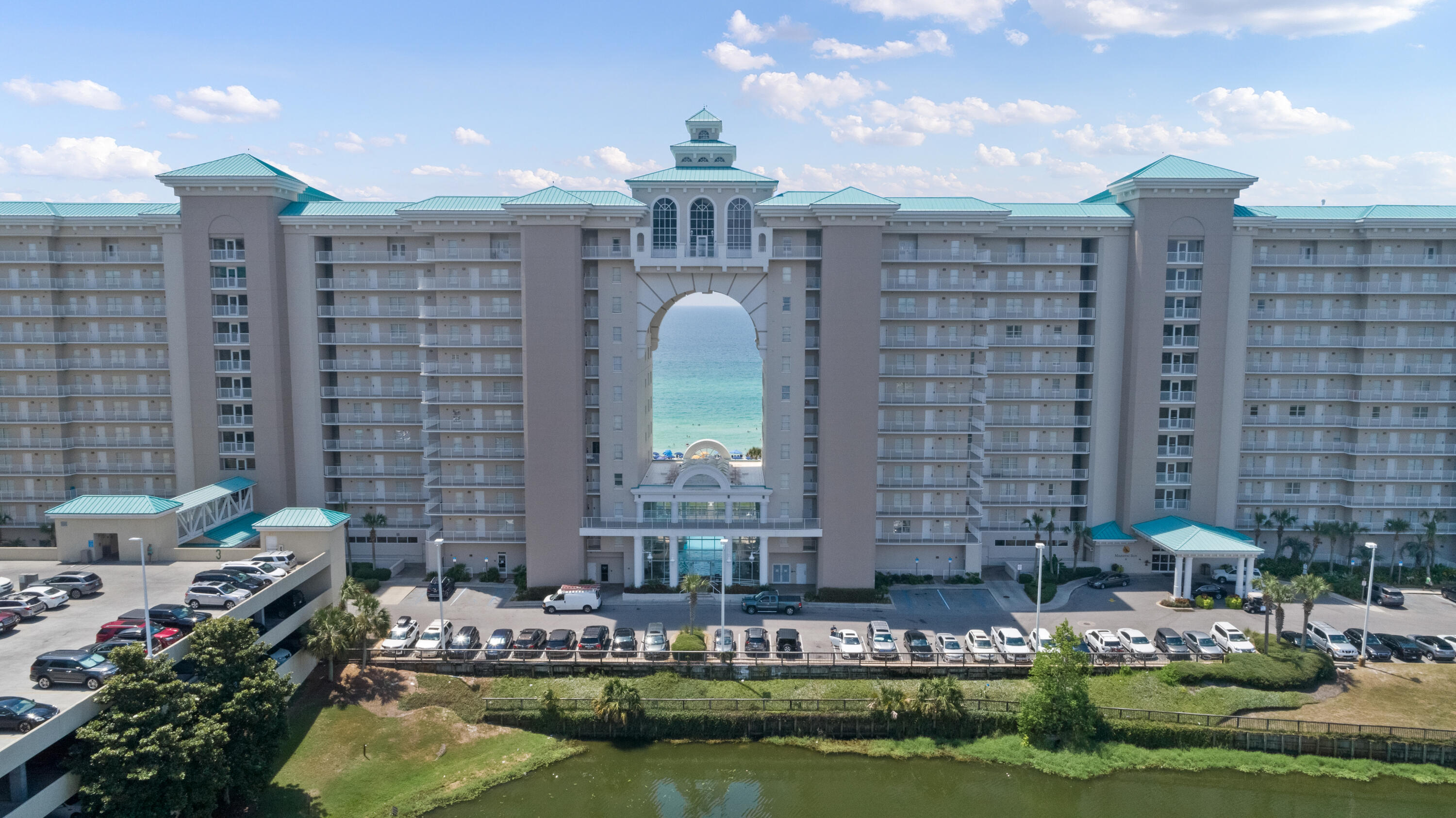 MAJESTIC SUN - Residential