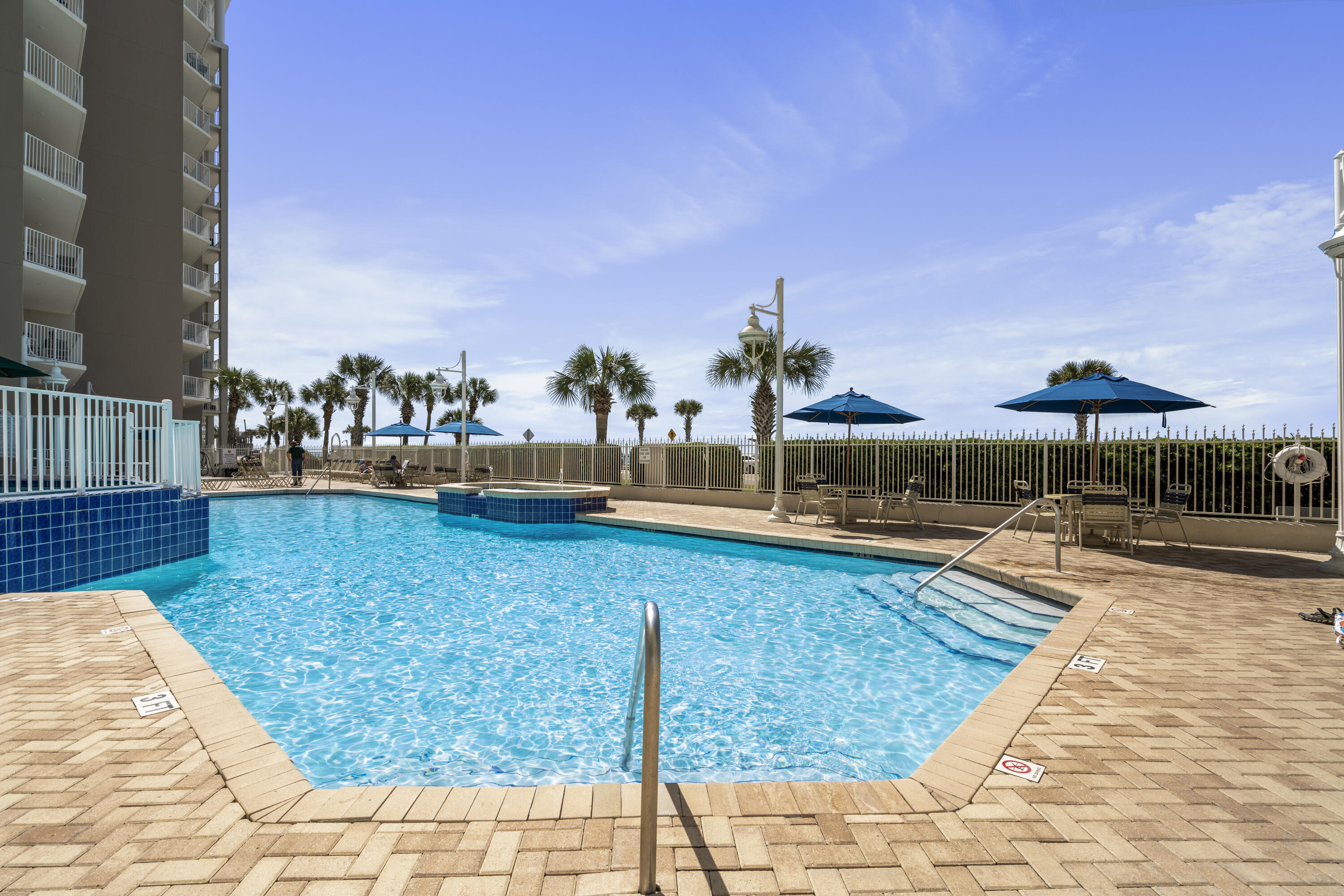 MAJESTIC SUN - Residential