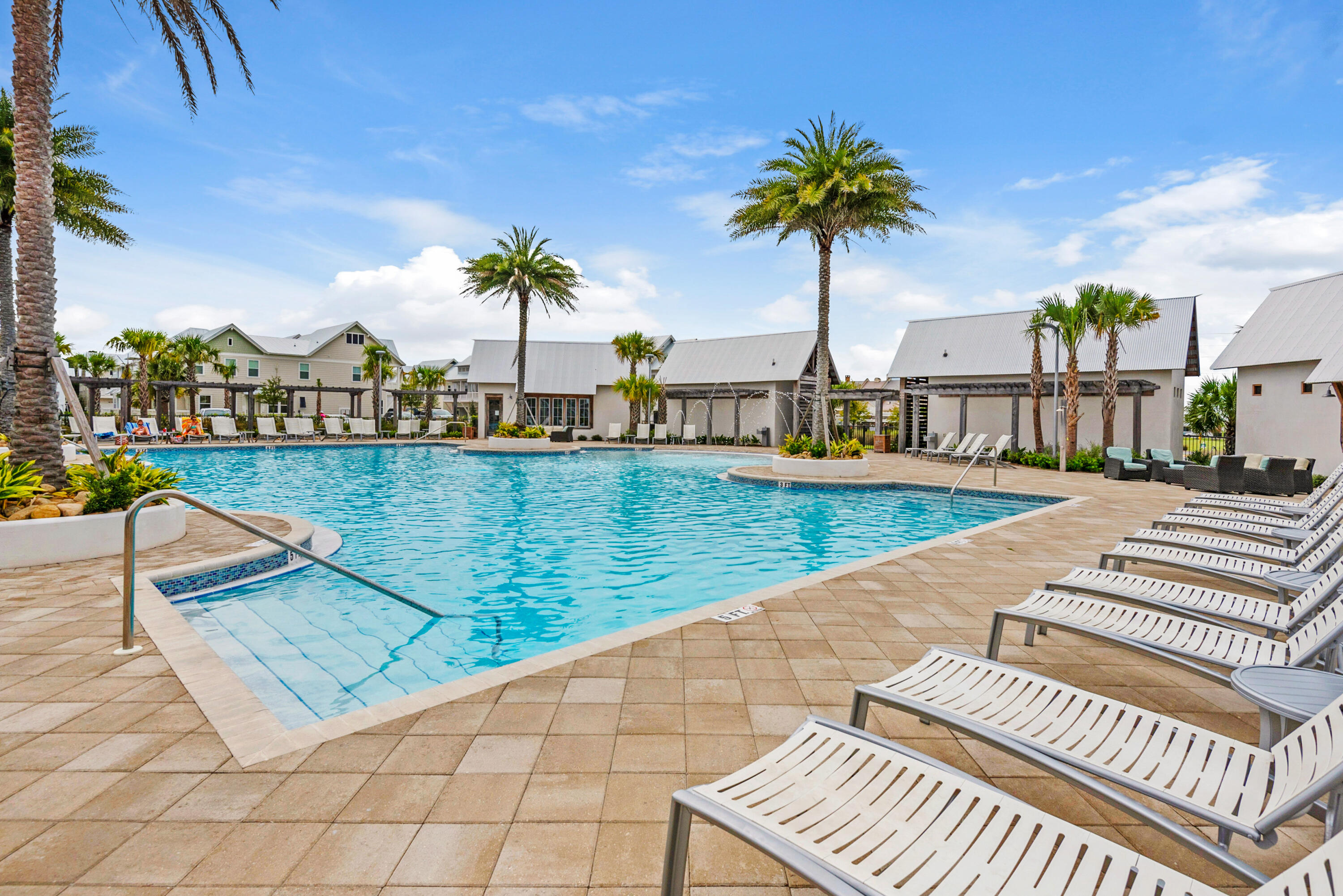 PROMINENCE NORTH - Residential