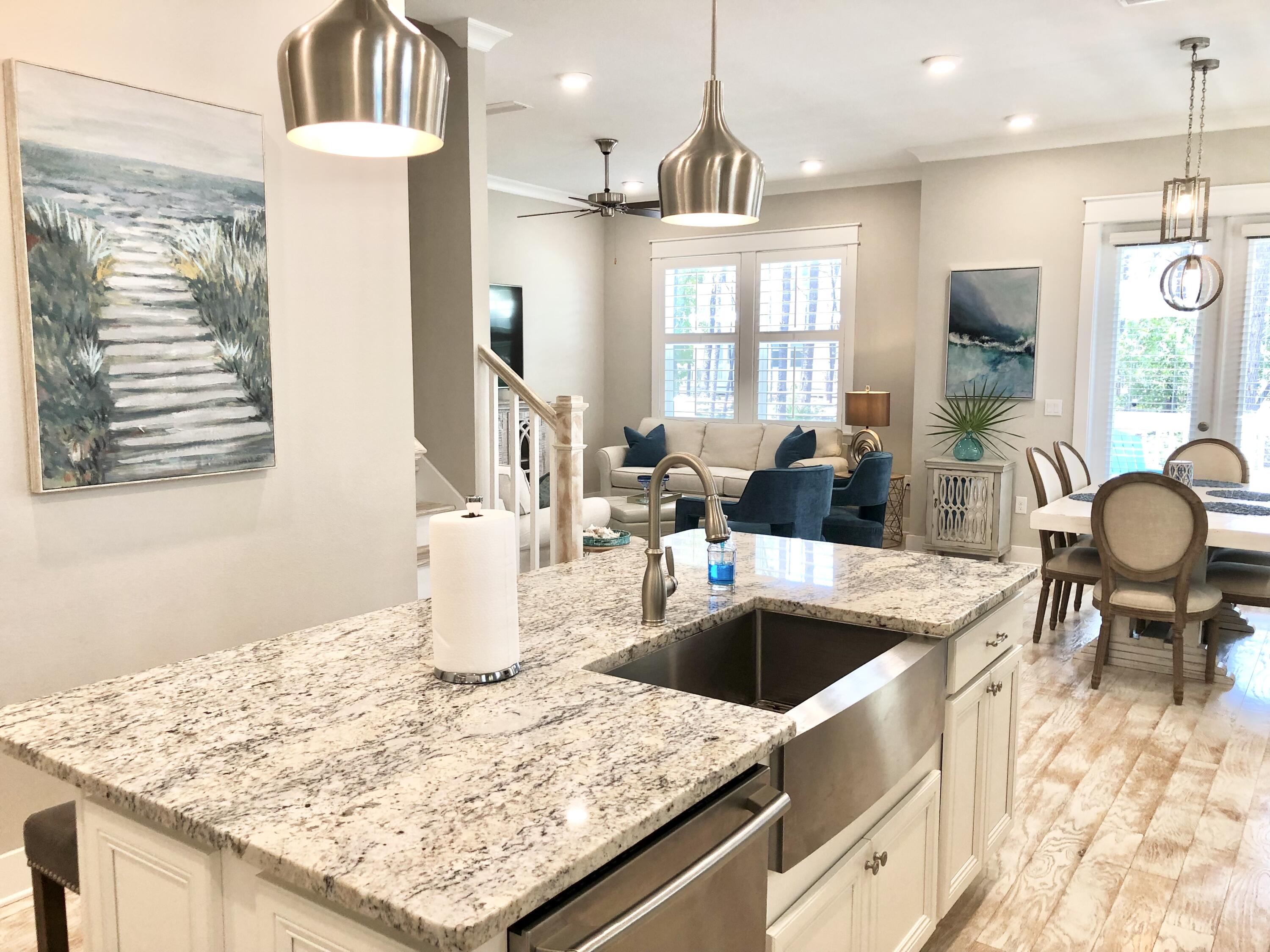 PROMINENCE NORTH - Residential