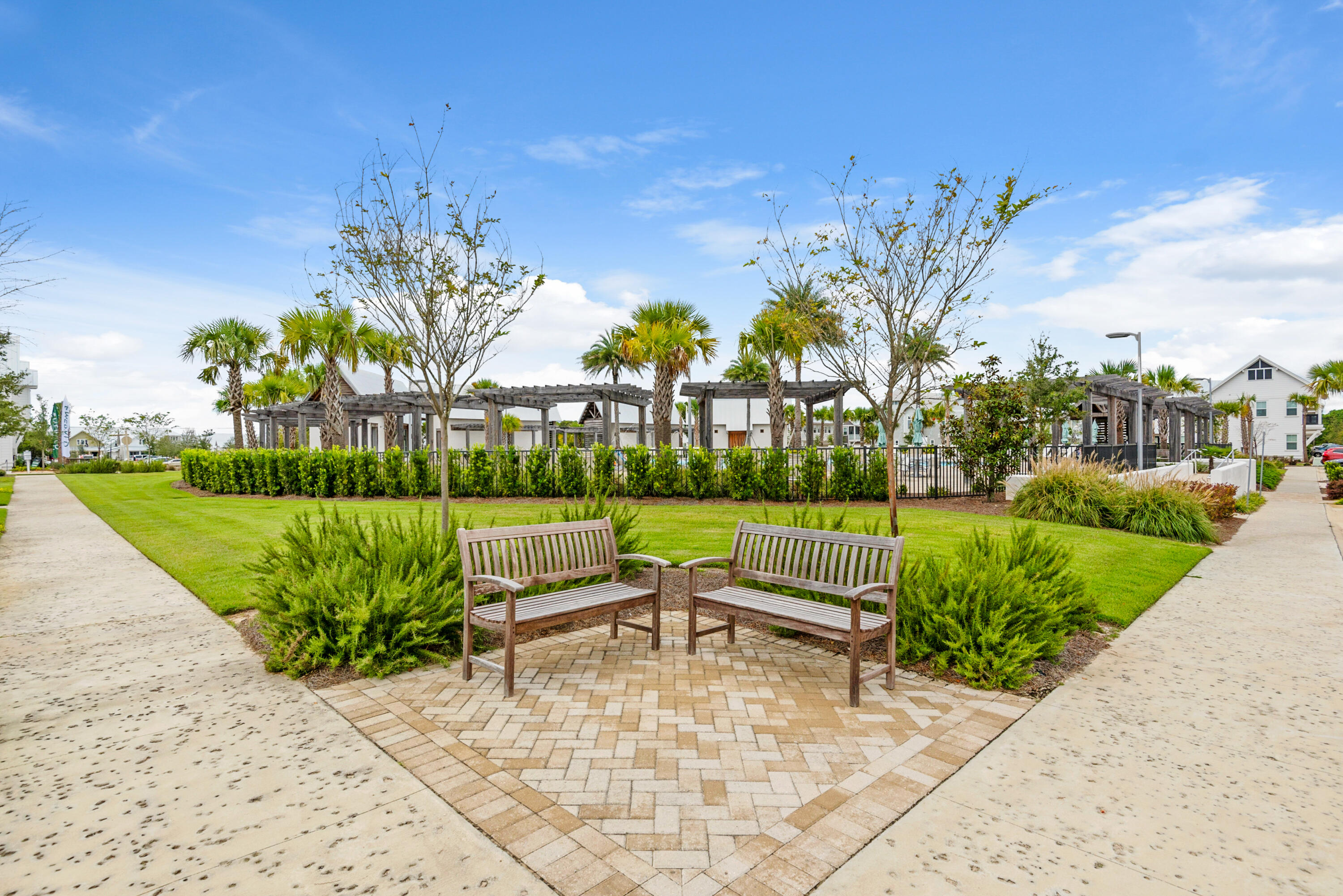 PROMINENCE NORTH - Residential